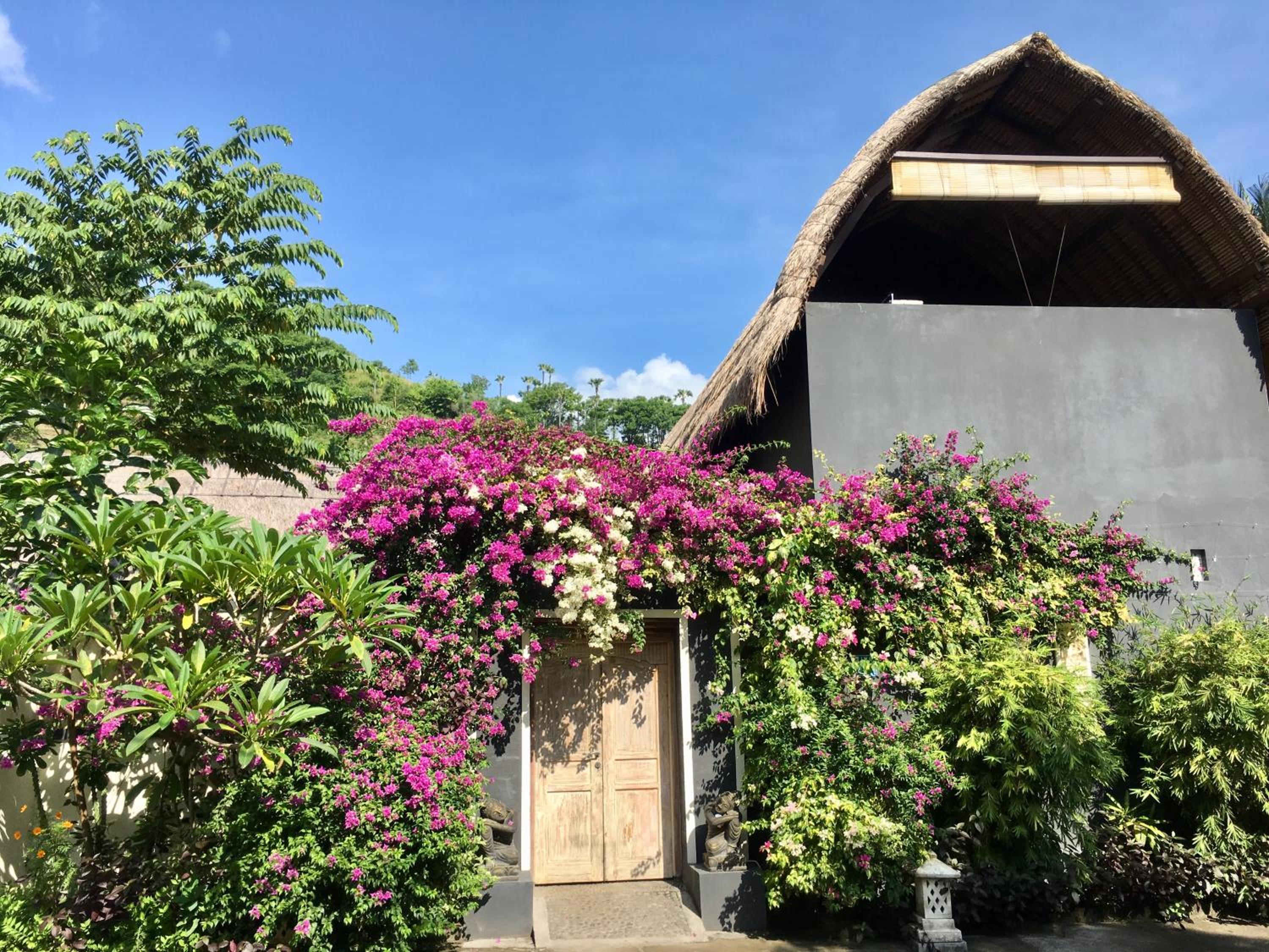 Aura Villa & Spa Amed Bali view 3