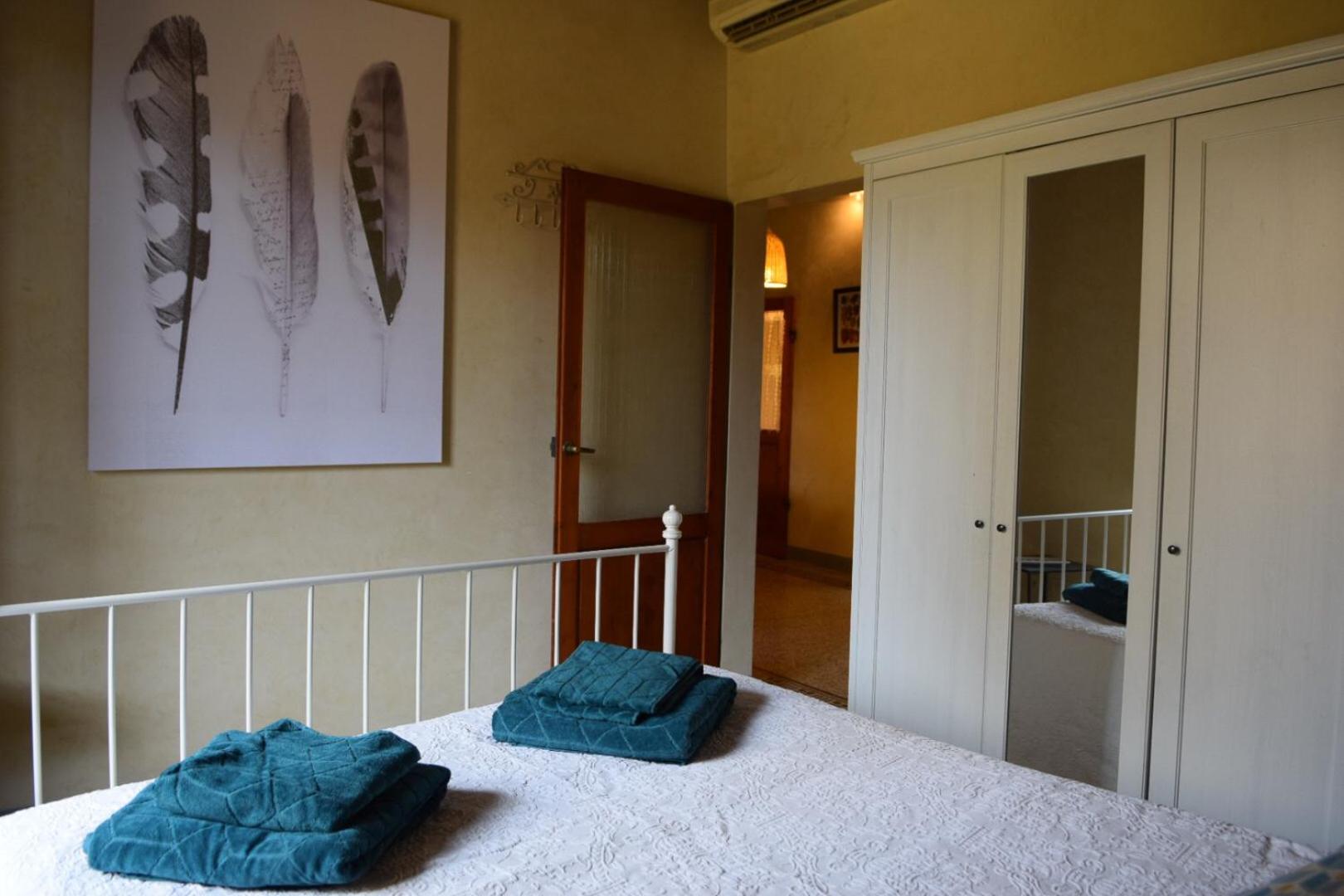 Calzaiuoli luxury and characteristic apartment