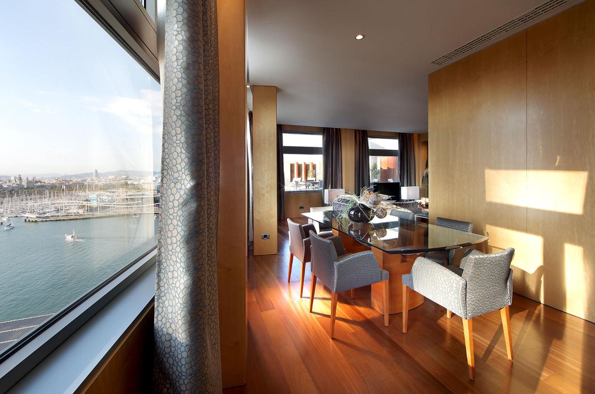 Eurostars Grand Marina 22