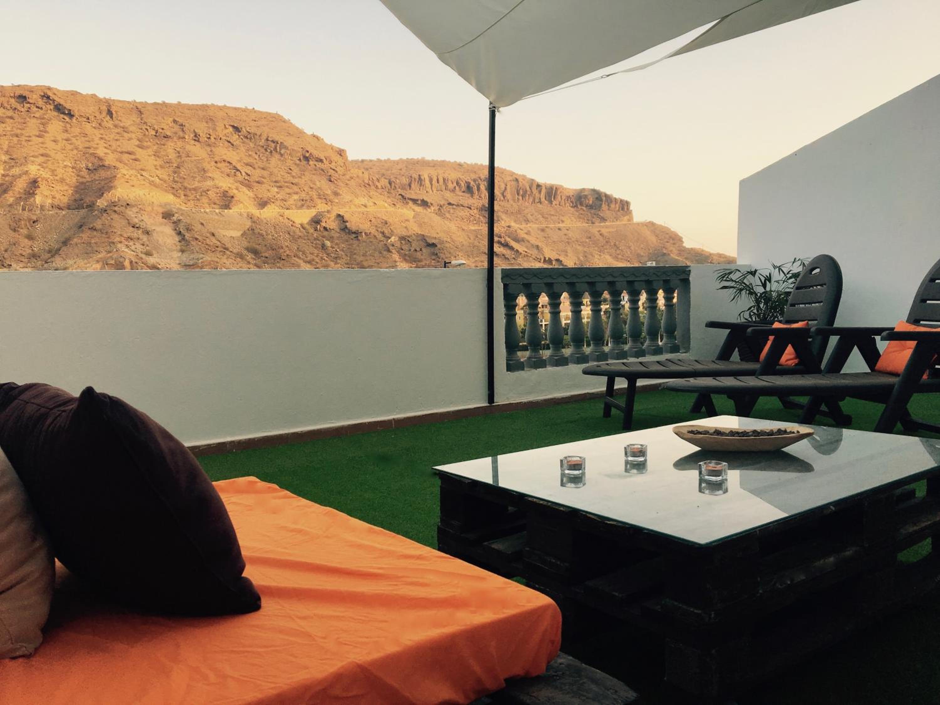 balance & terrace