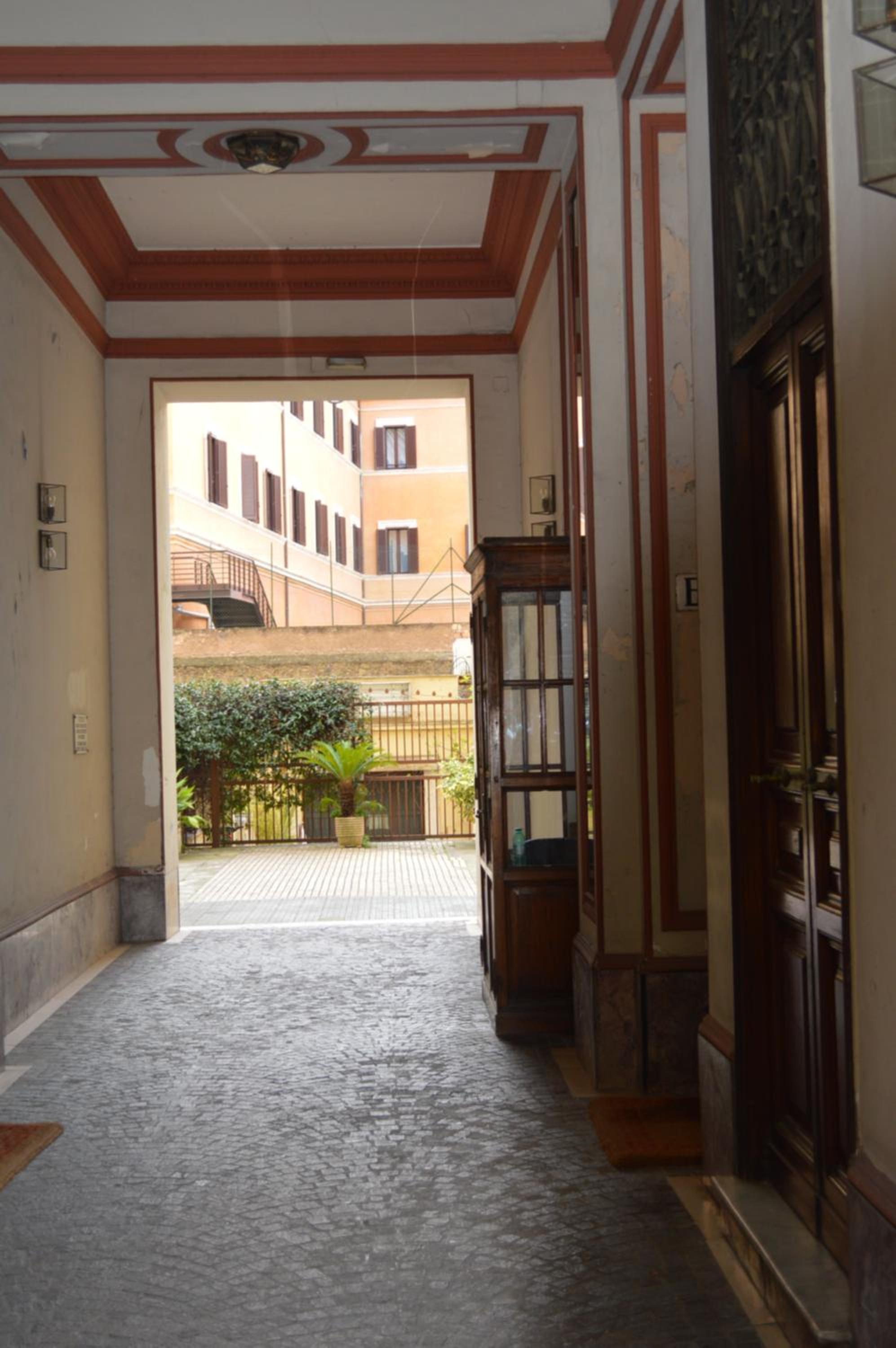 romantica guest house