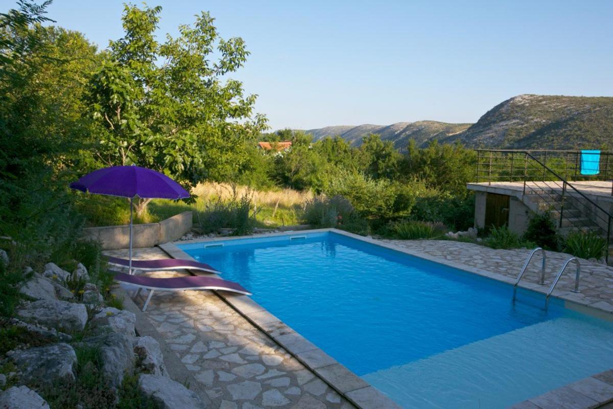 Abeona Mediterranean Villa view 5