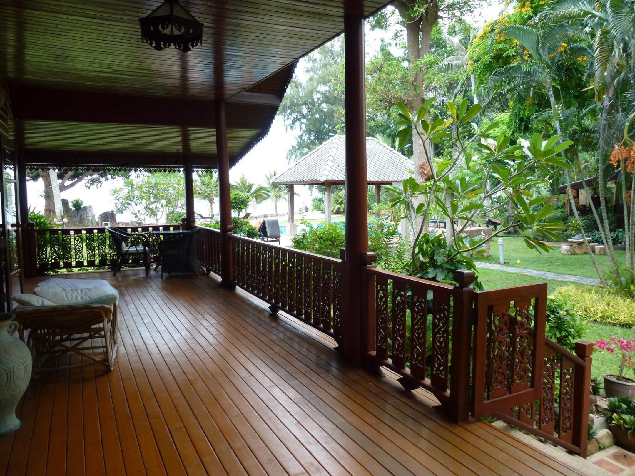 Baan Laem Noi Villa's