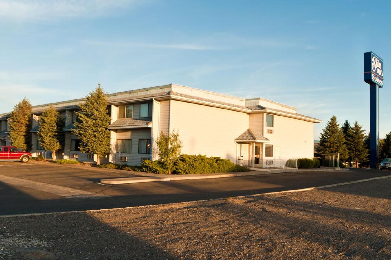 Elko Vacations - Shilo Inn Elko - Property Image 5