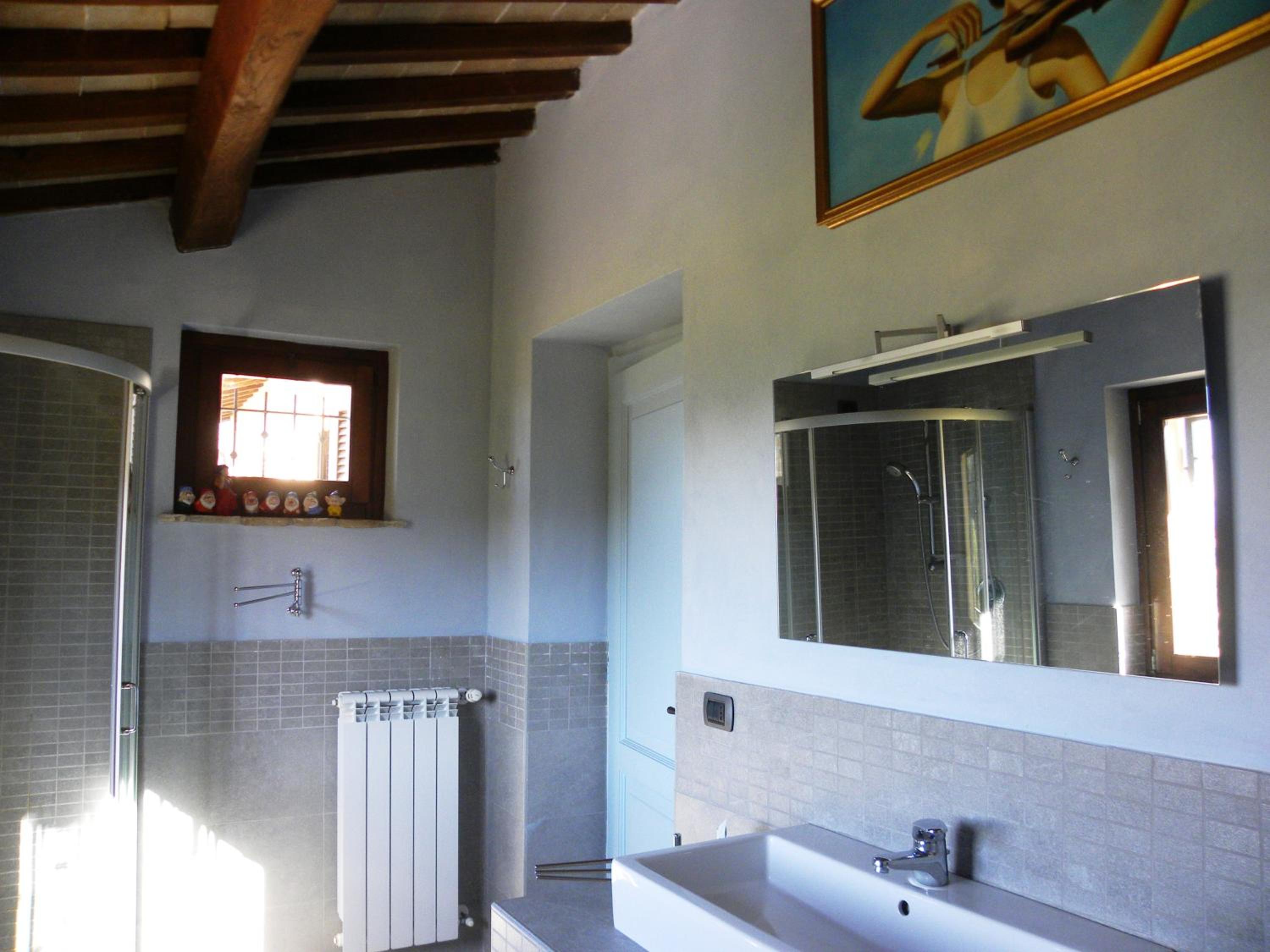 Photo 37