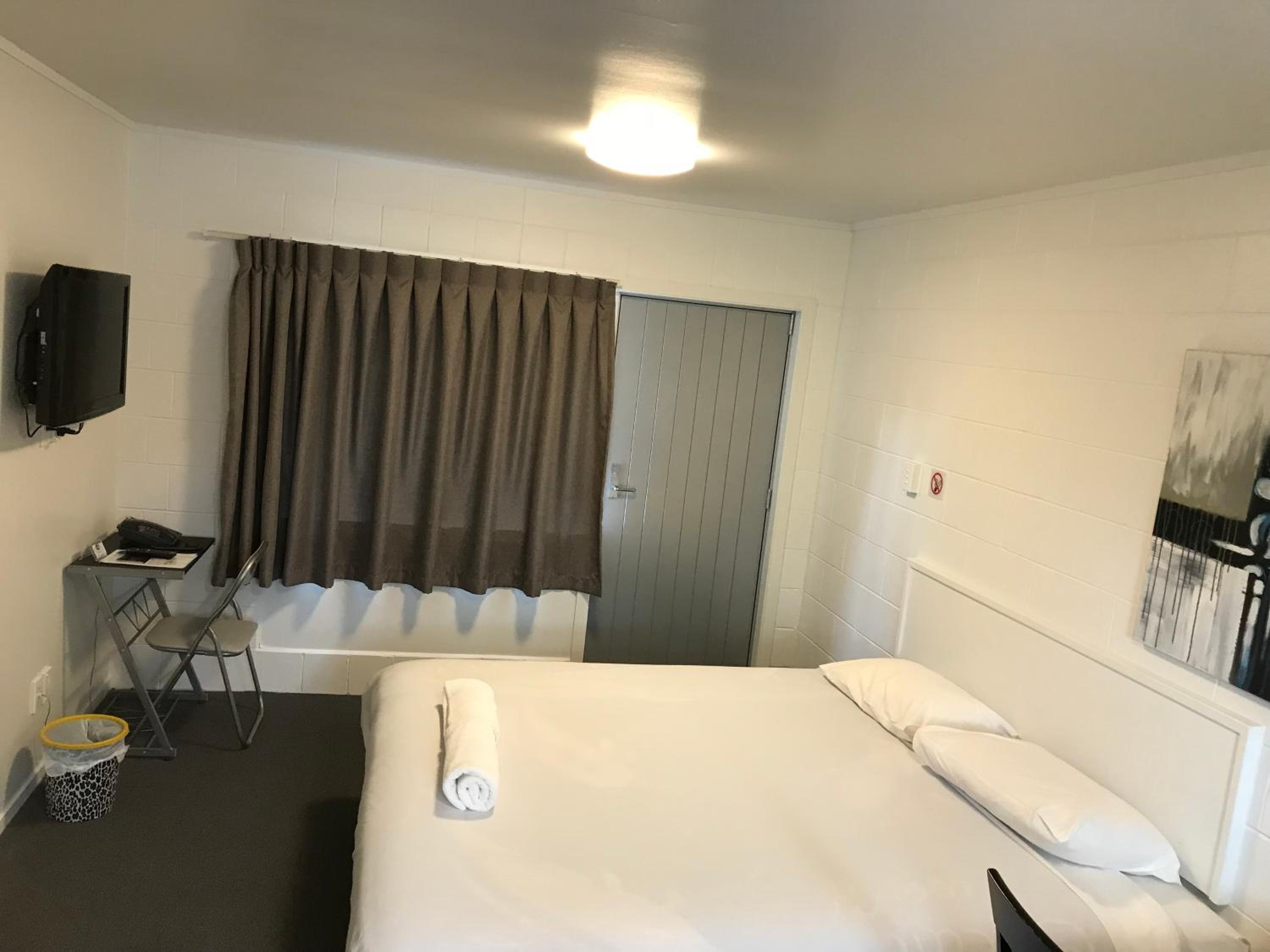 Siesta Motel