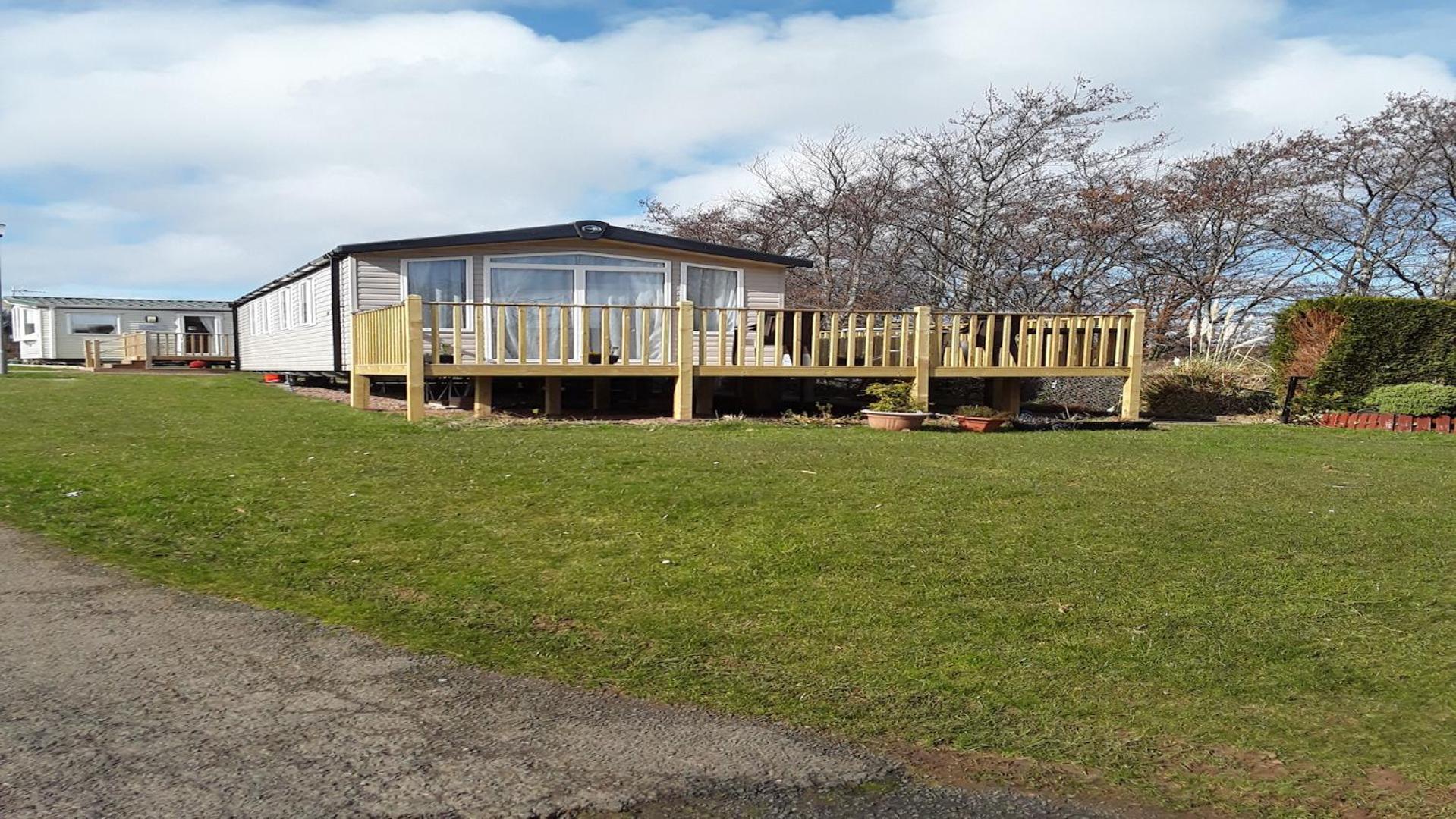 Caravan on Fantastic site view 2