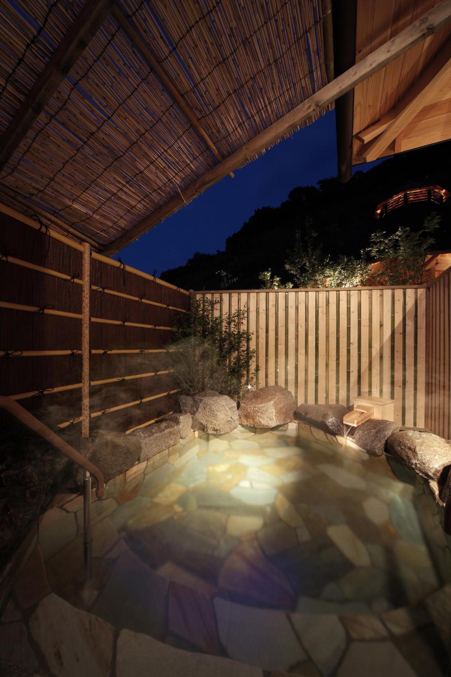 Hotel Shion