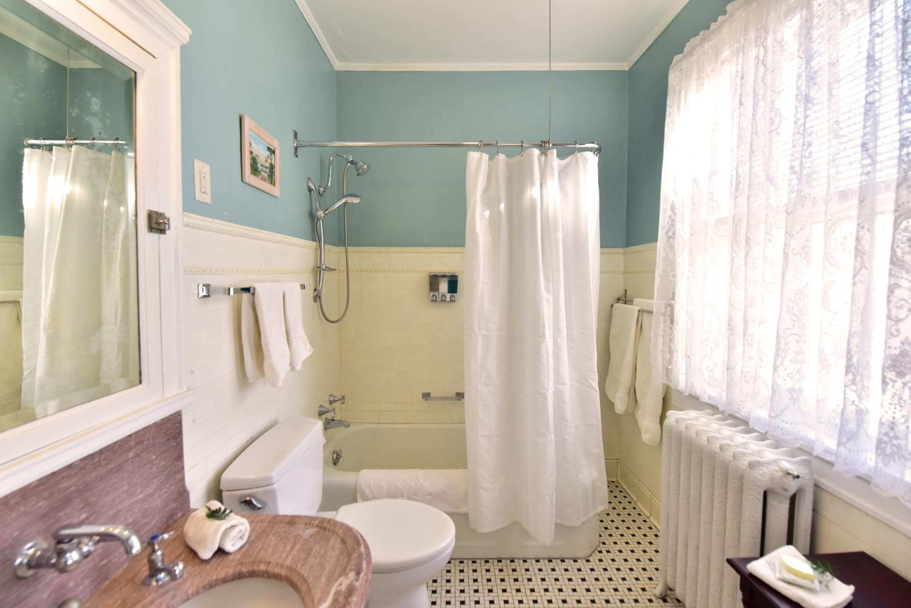 Ringling House Bed & Breakfast
