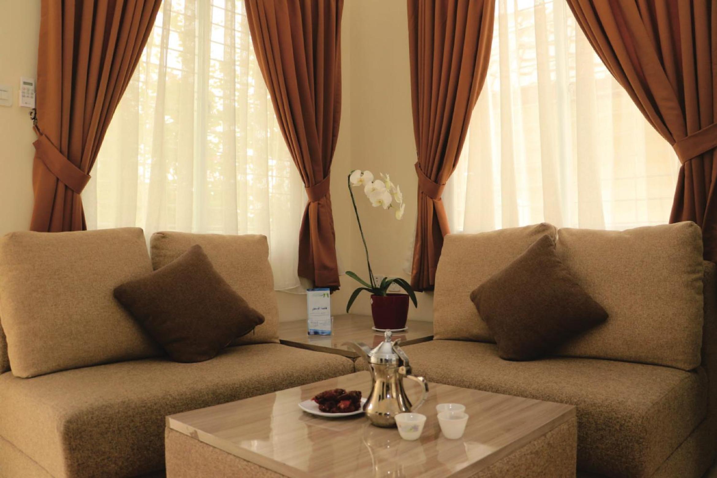 Diyar Villas Puncak M4/12 view 2