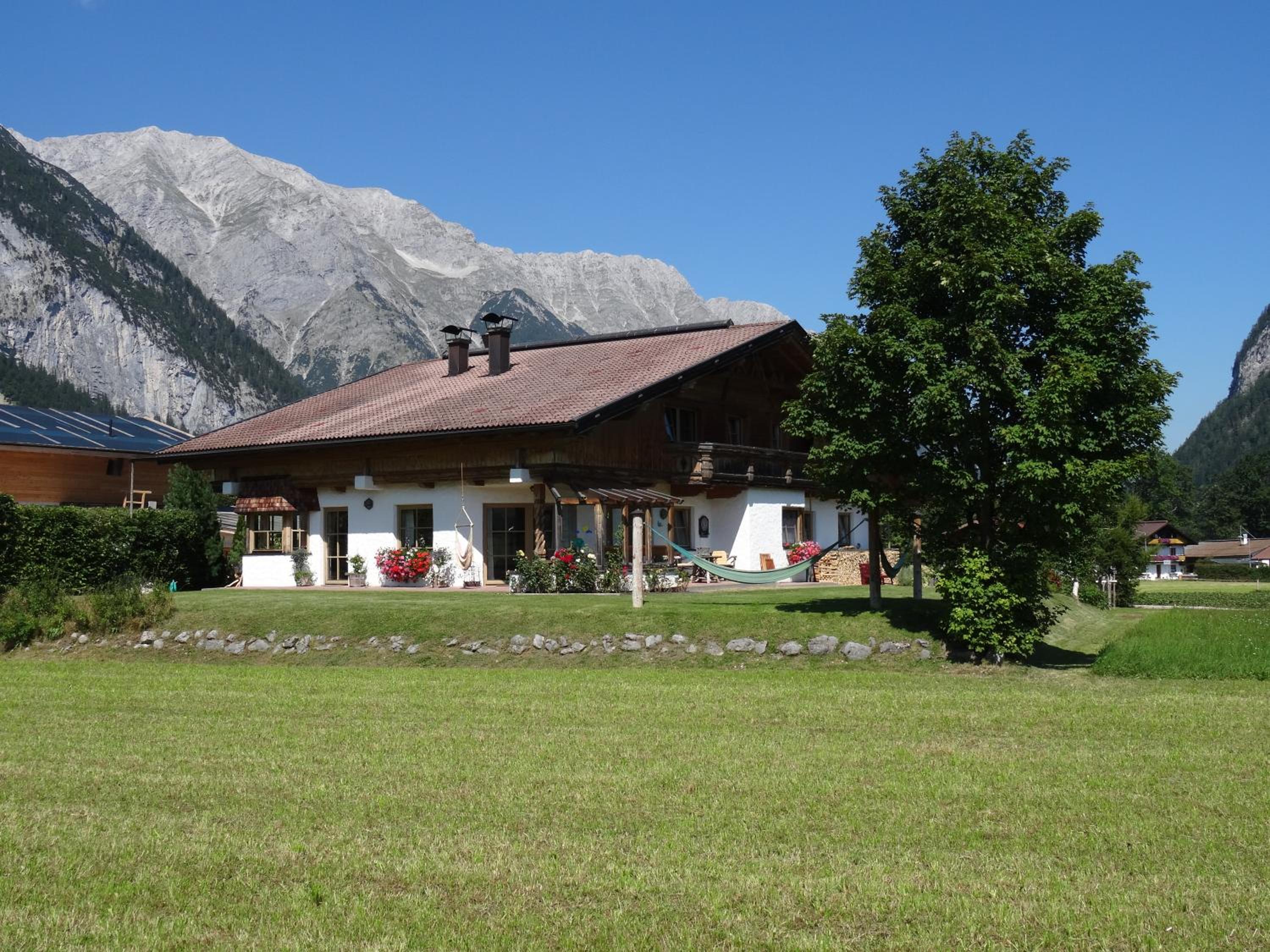 Landhaus Lindl - Ein ruhiges Platzl zum Wohlfühlen view 2
