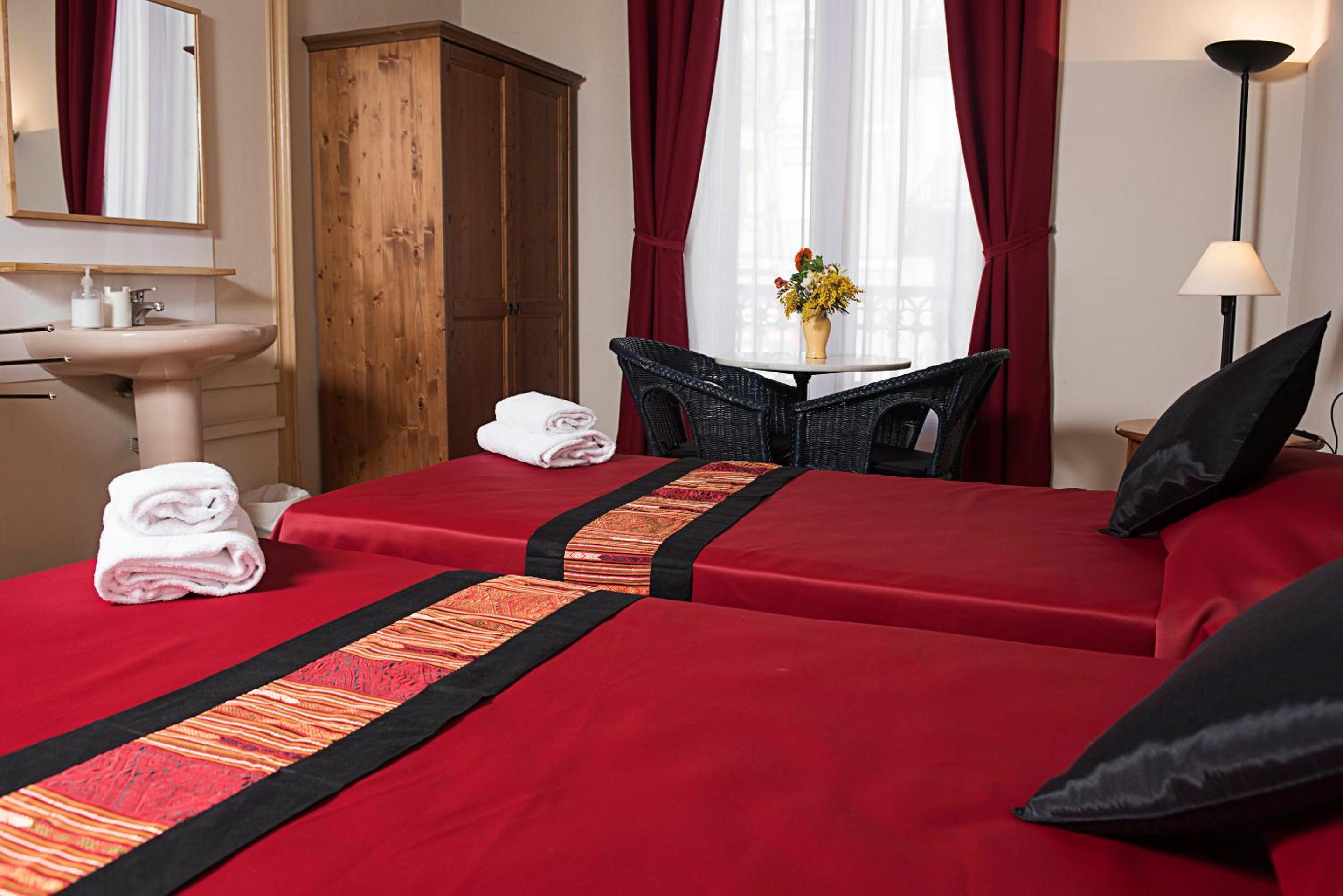 hotel room