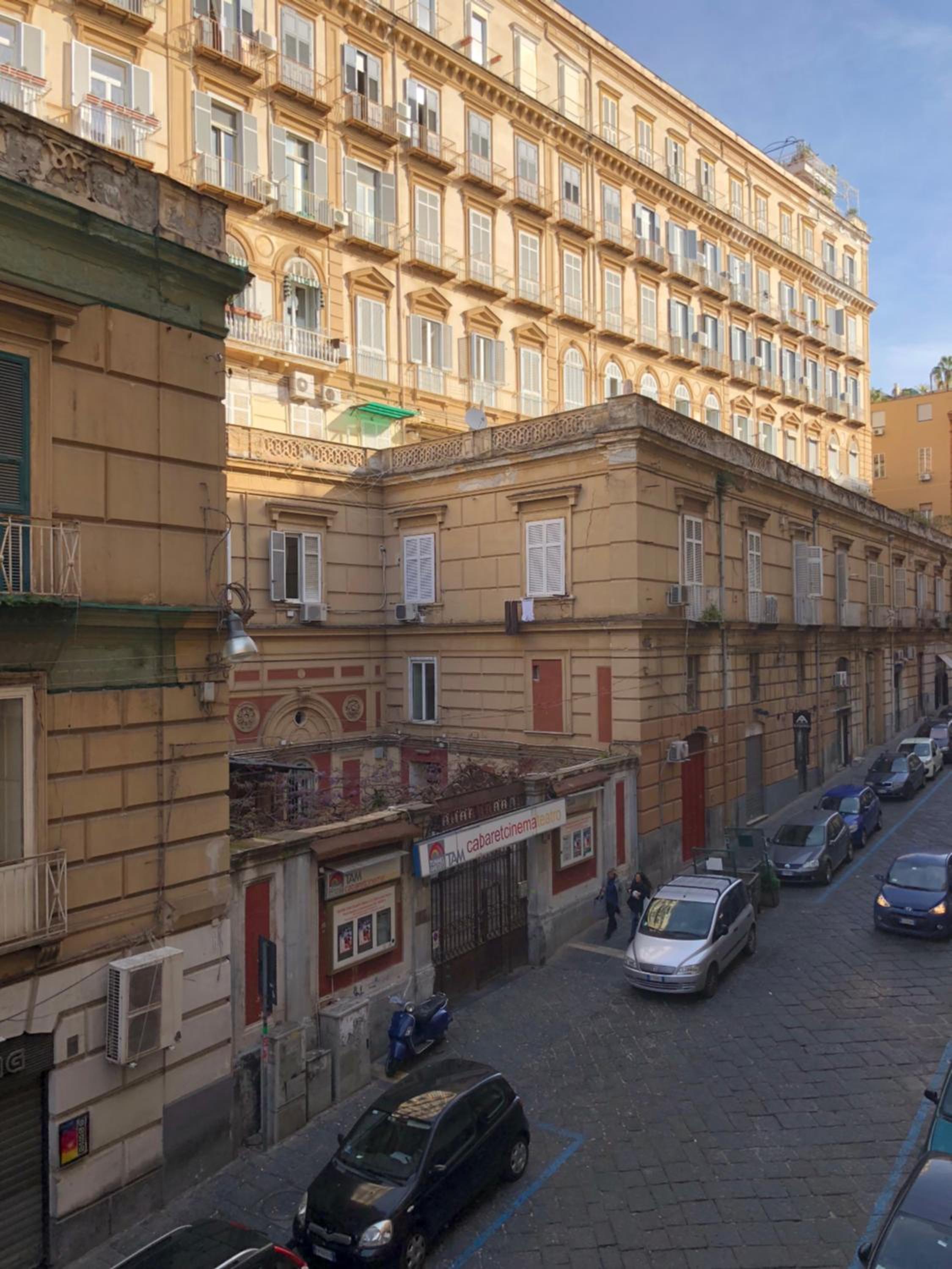 B&B Martucci Avenue