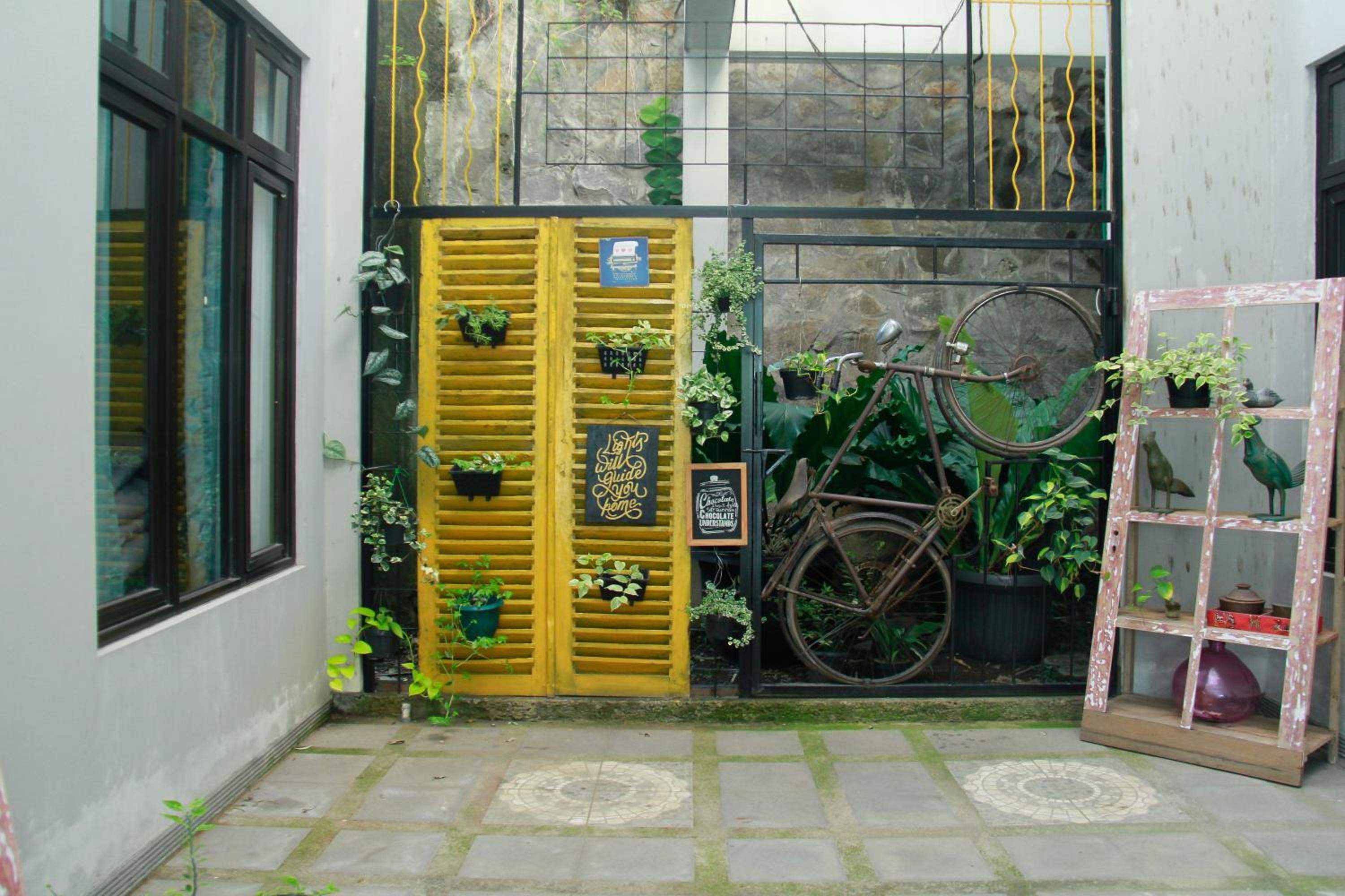 RedDoorz at Palagan Joglo Sersan Bajuri