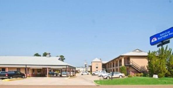 Americas Best Value Inn - Brookhaven - Property Image 1