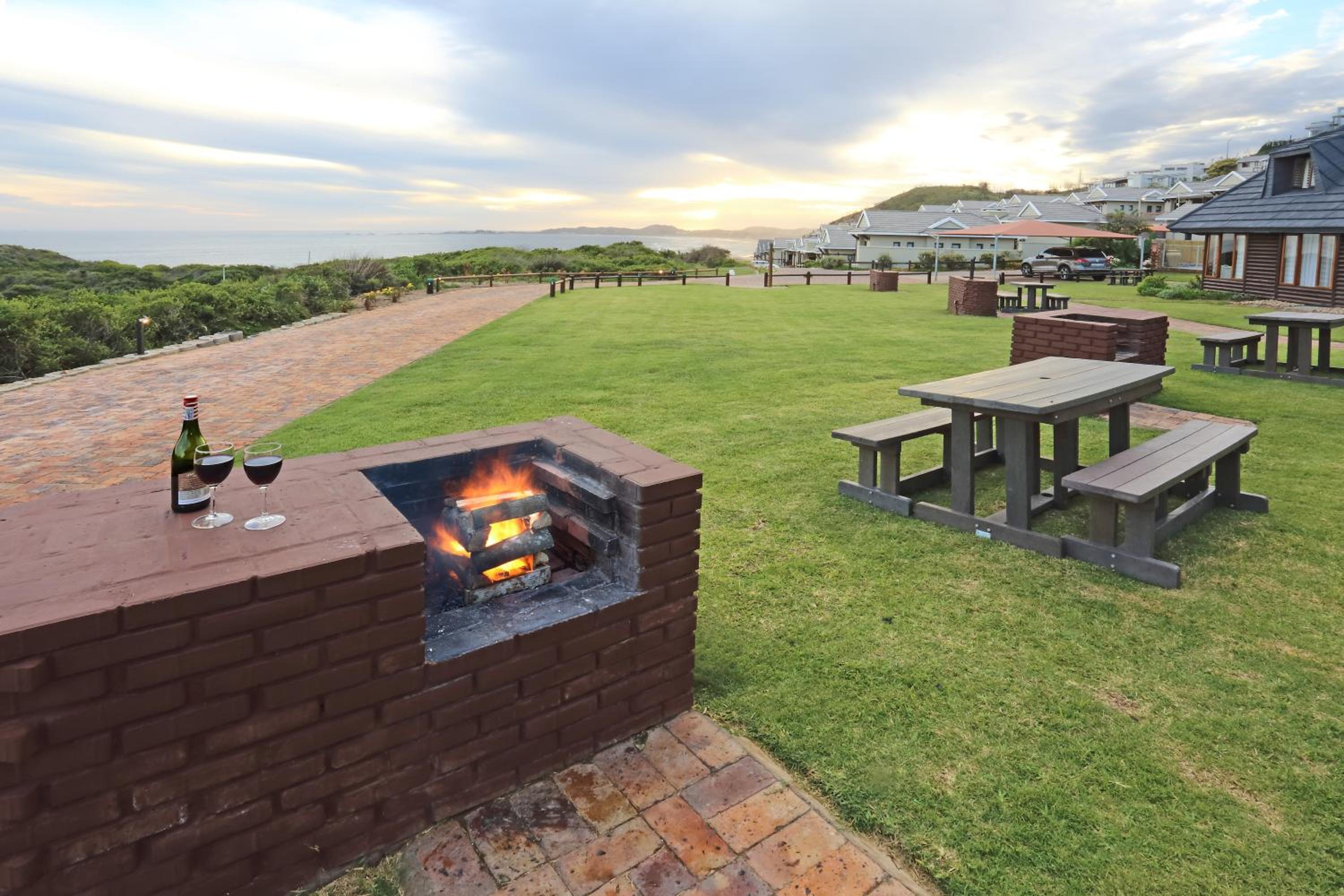 Brenton on Sea Cottages