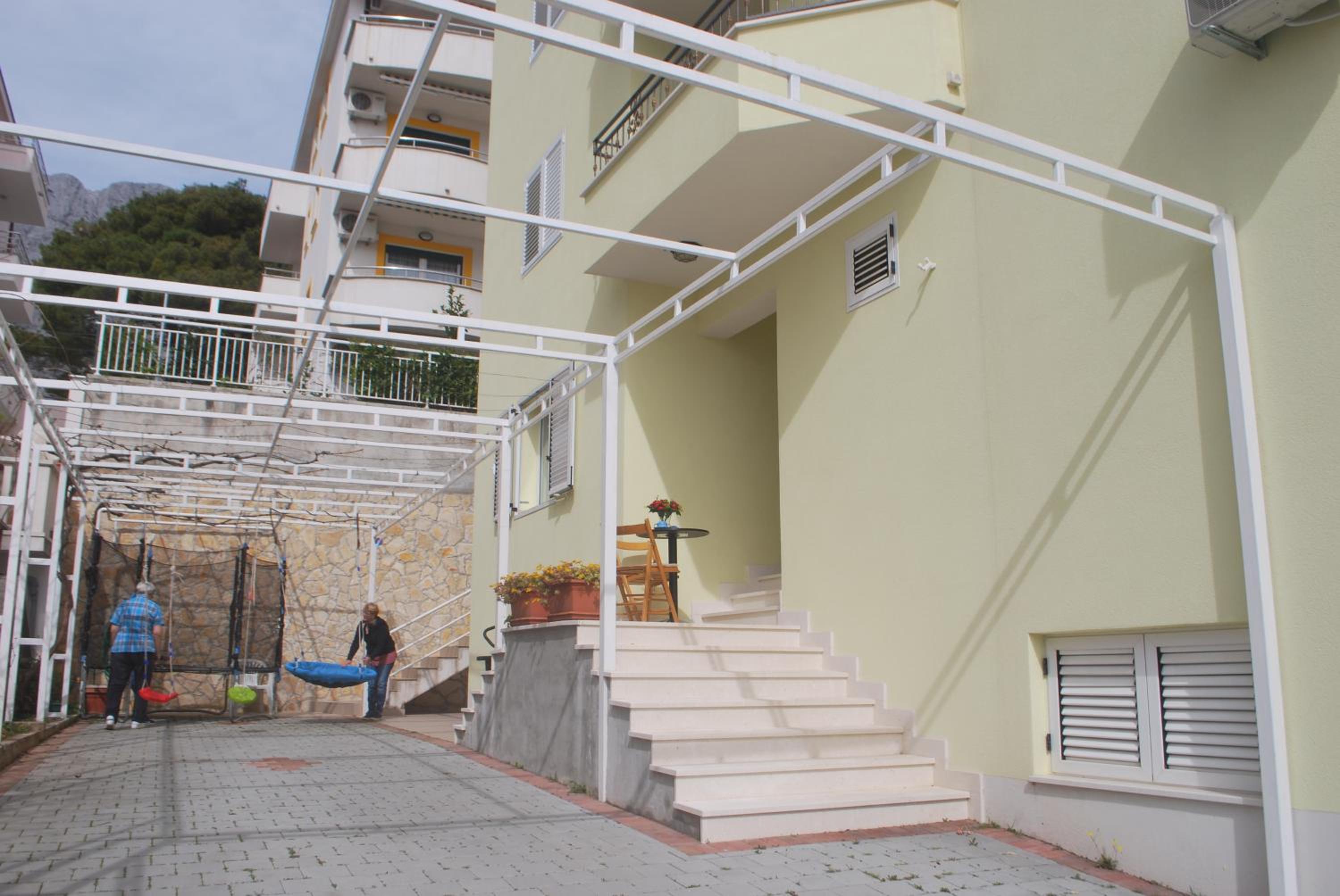 Photo 43