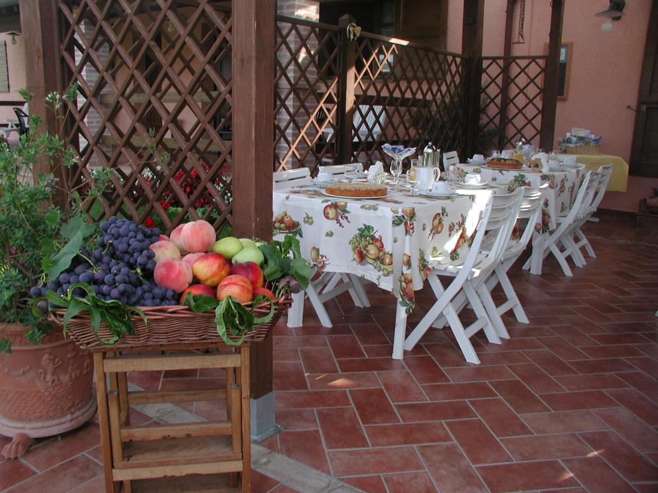Photo 48