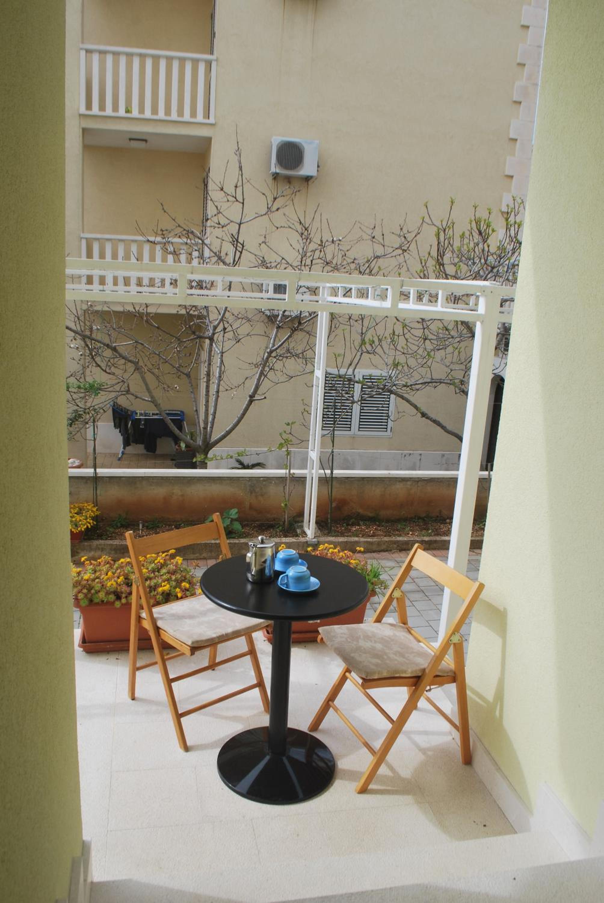Photo 48