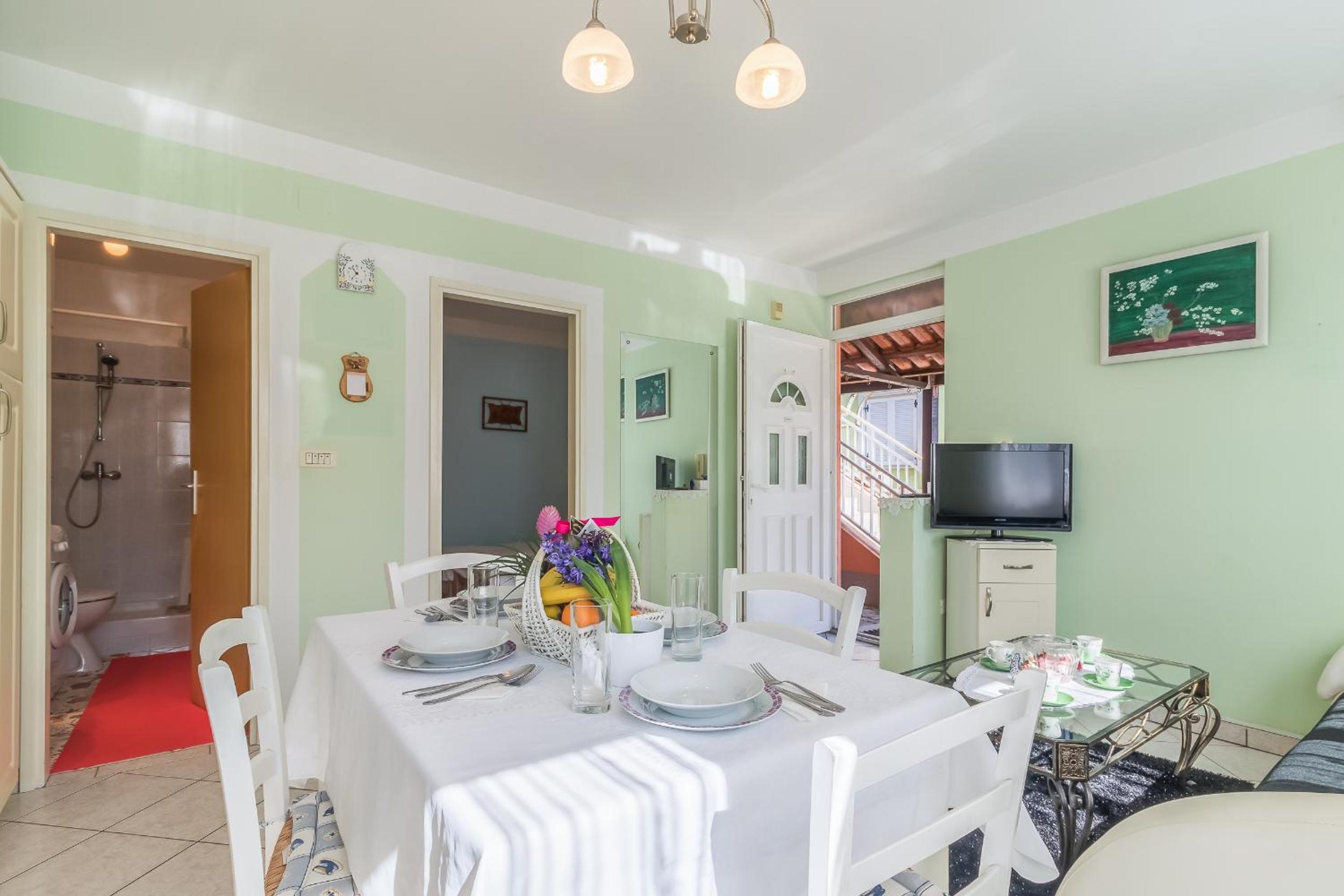 Apartment Melli view 5