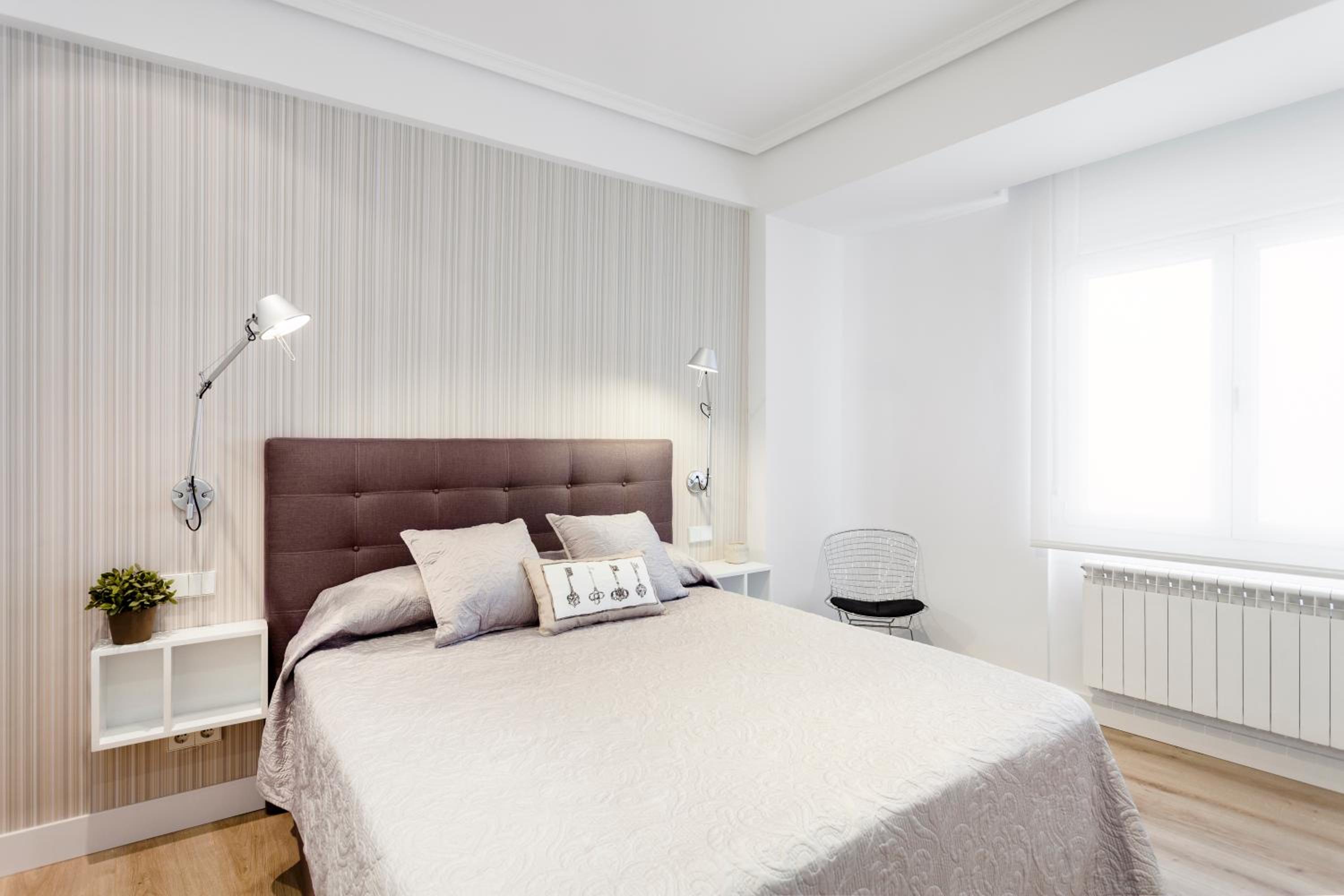 Jose Abascal Apartment by Flatsweethome