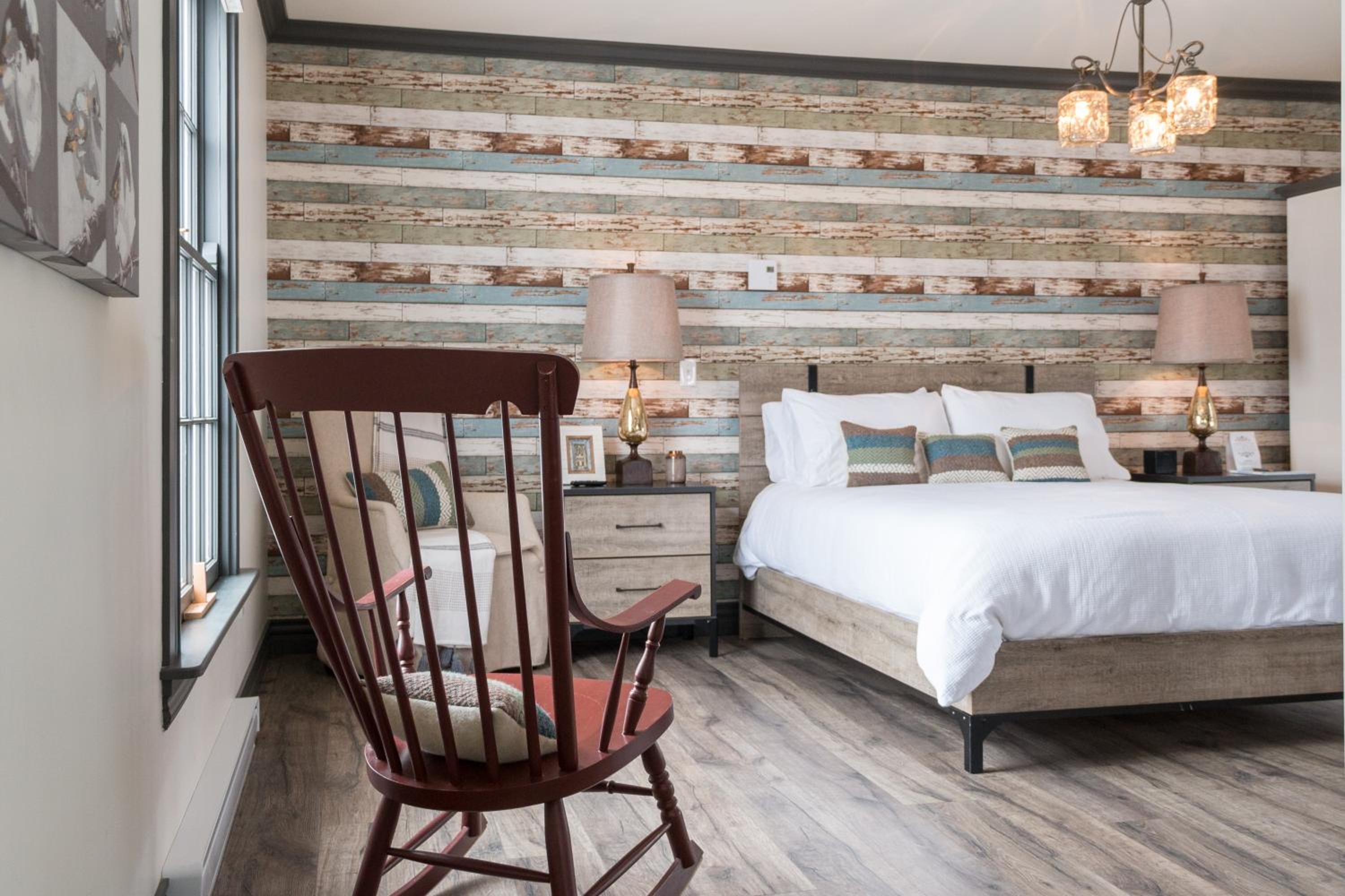 Russelltown Inn