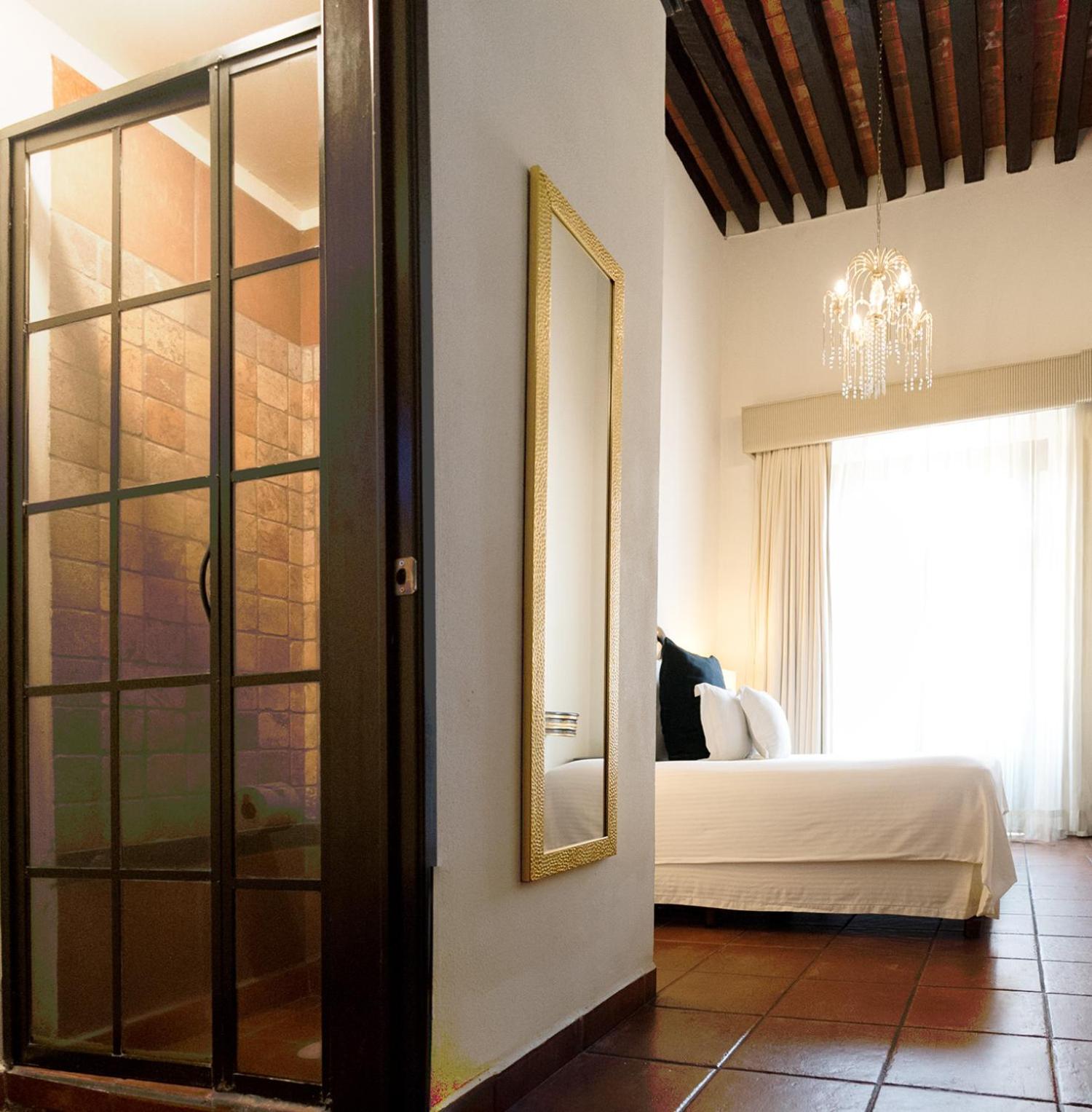 Hotel Herencia By Hosting House - Property Image 57