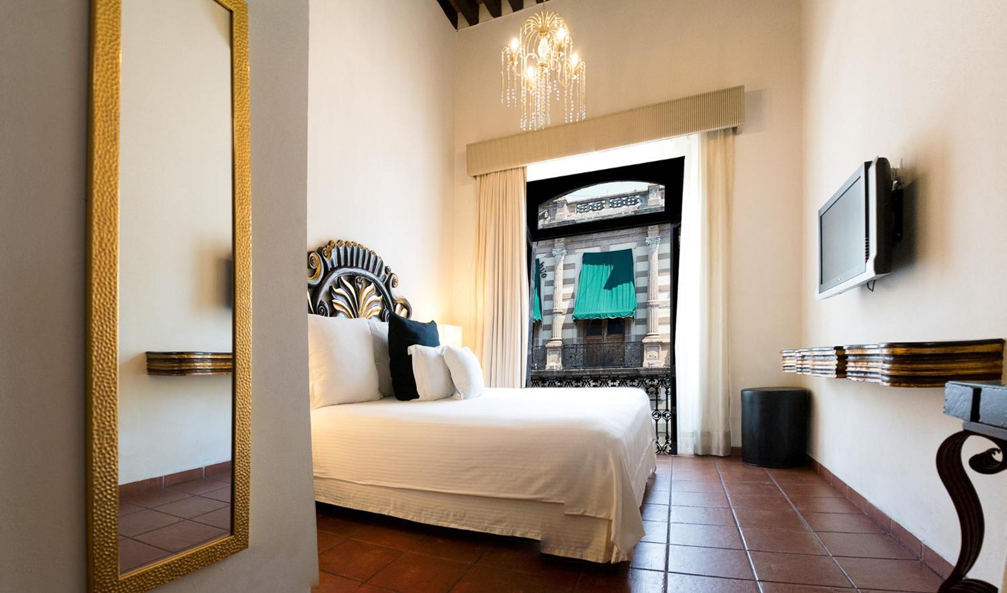 Hotel Herencia By Hosting House - Property Image 6