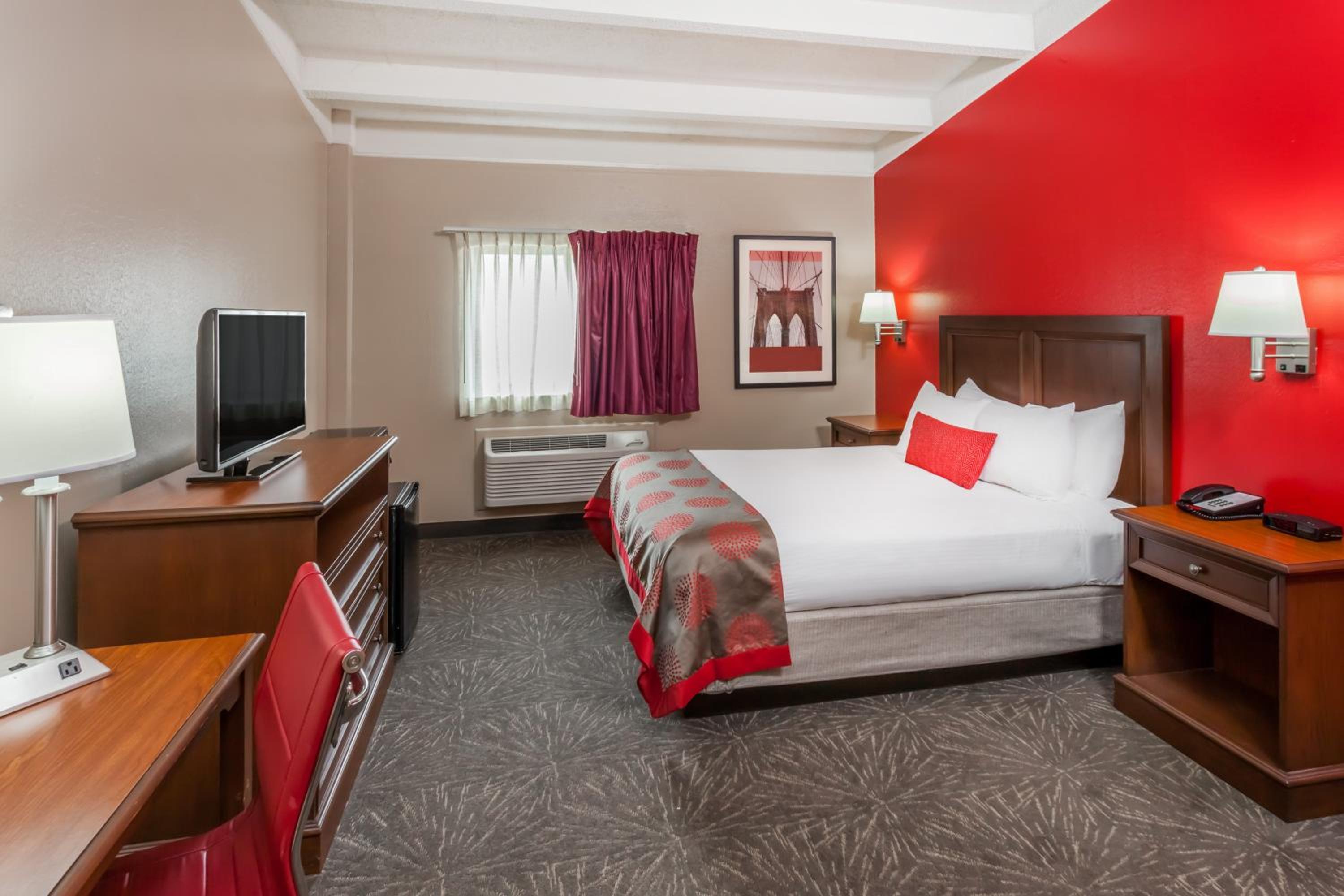 Hammond Vacations - Ramada by Wyndham Hammond Hotel  Conference Center - Property Image 6