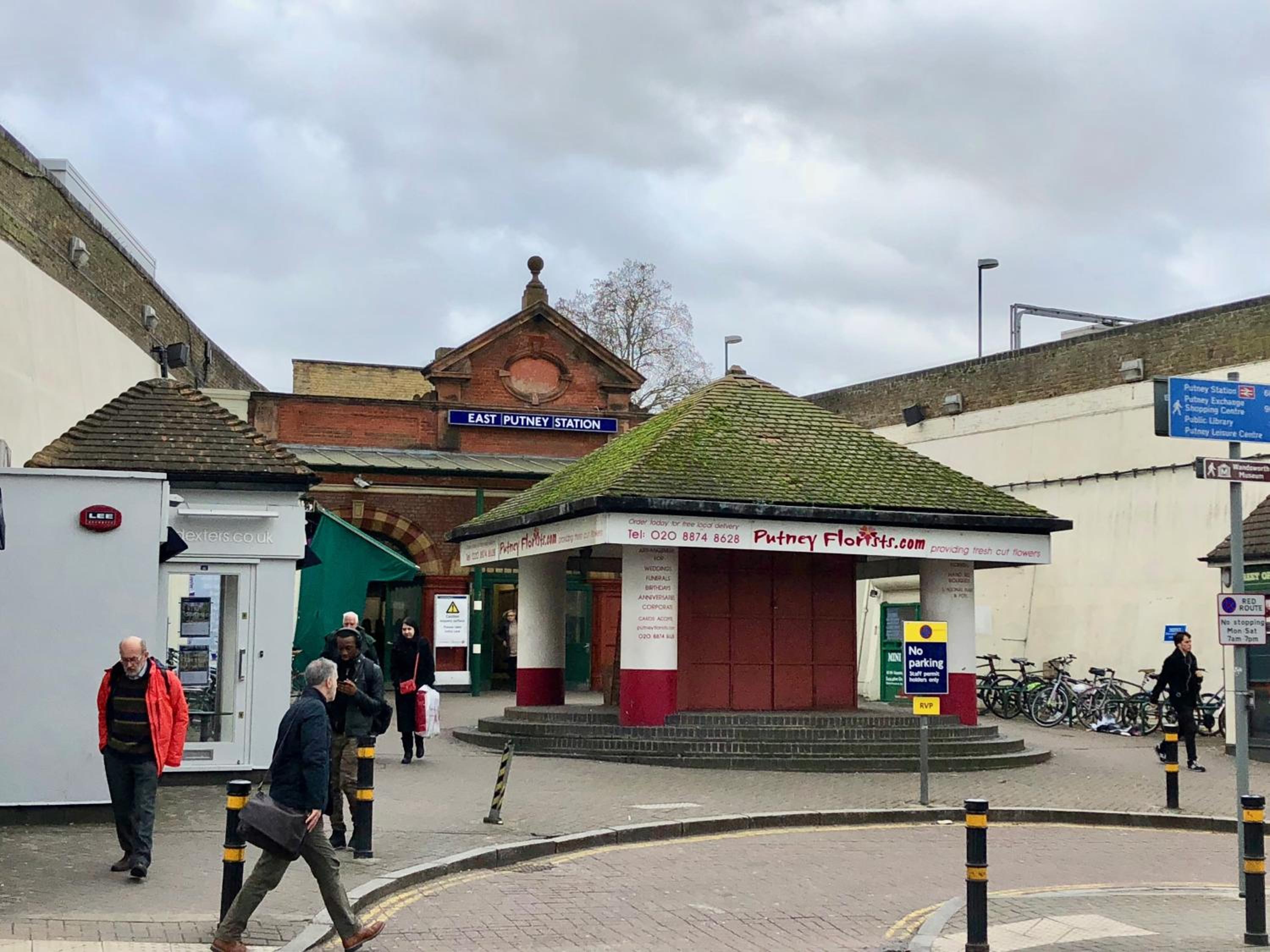Luxury Studio 5 mins east Putney tube station