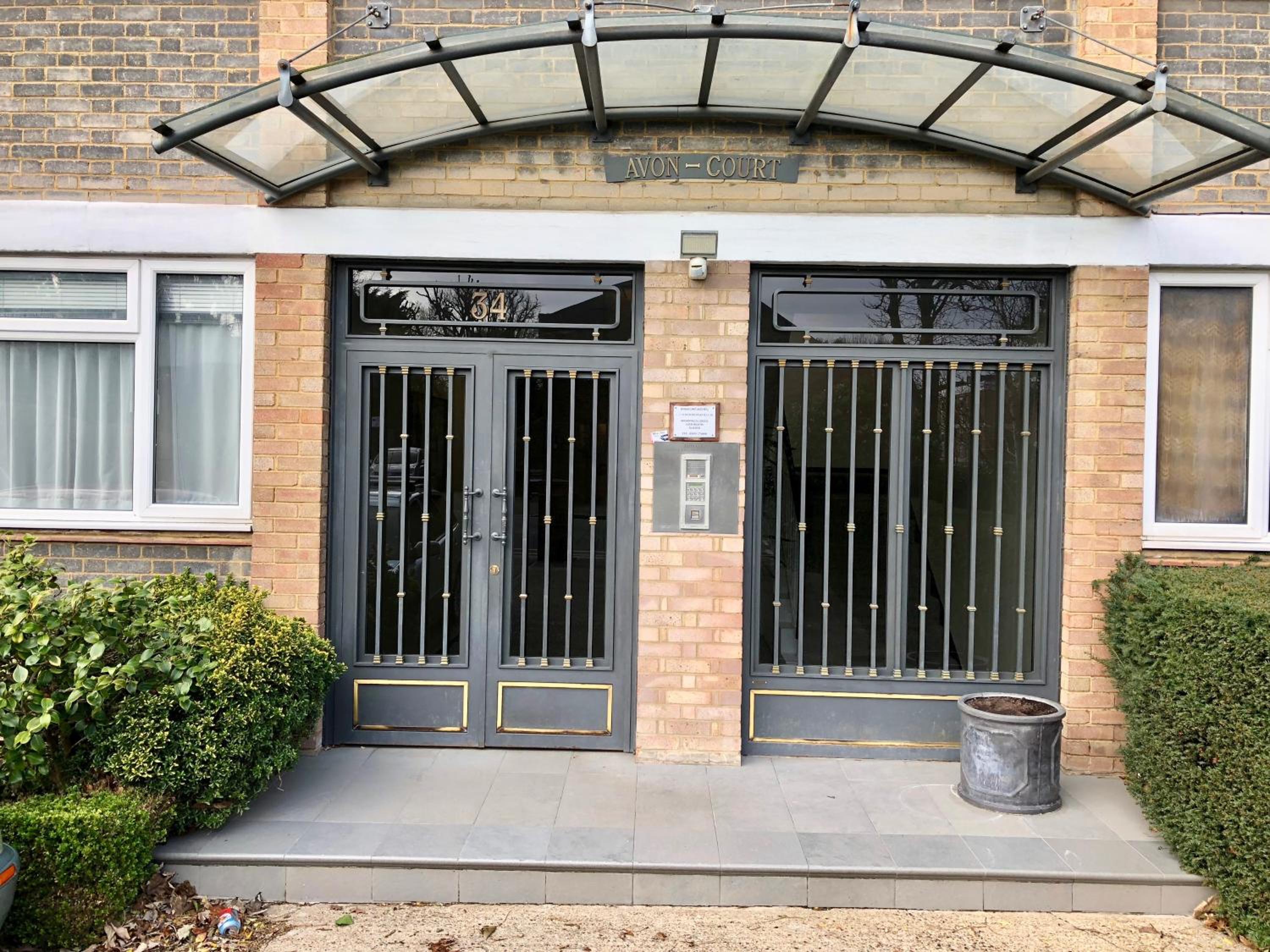Luxury Studio 5 mins east Putney tube station
