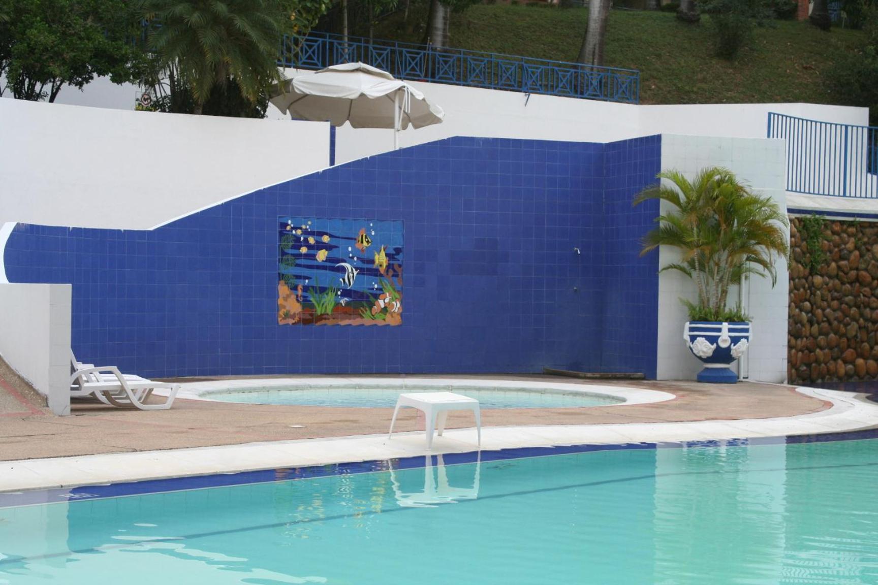 girardot resort apto102