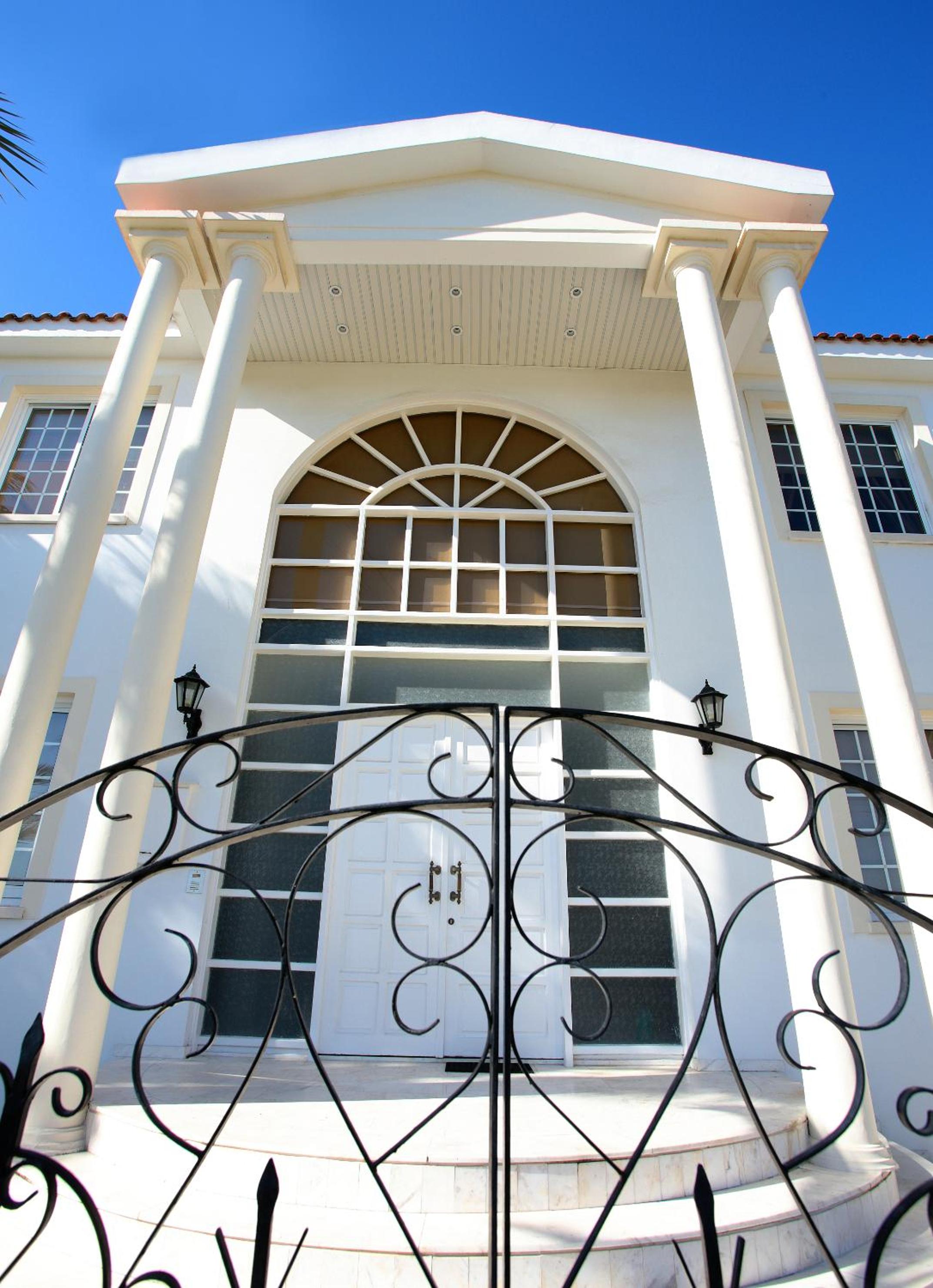 The White House, photo 43