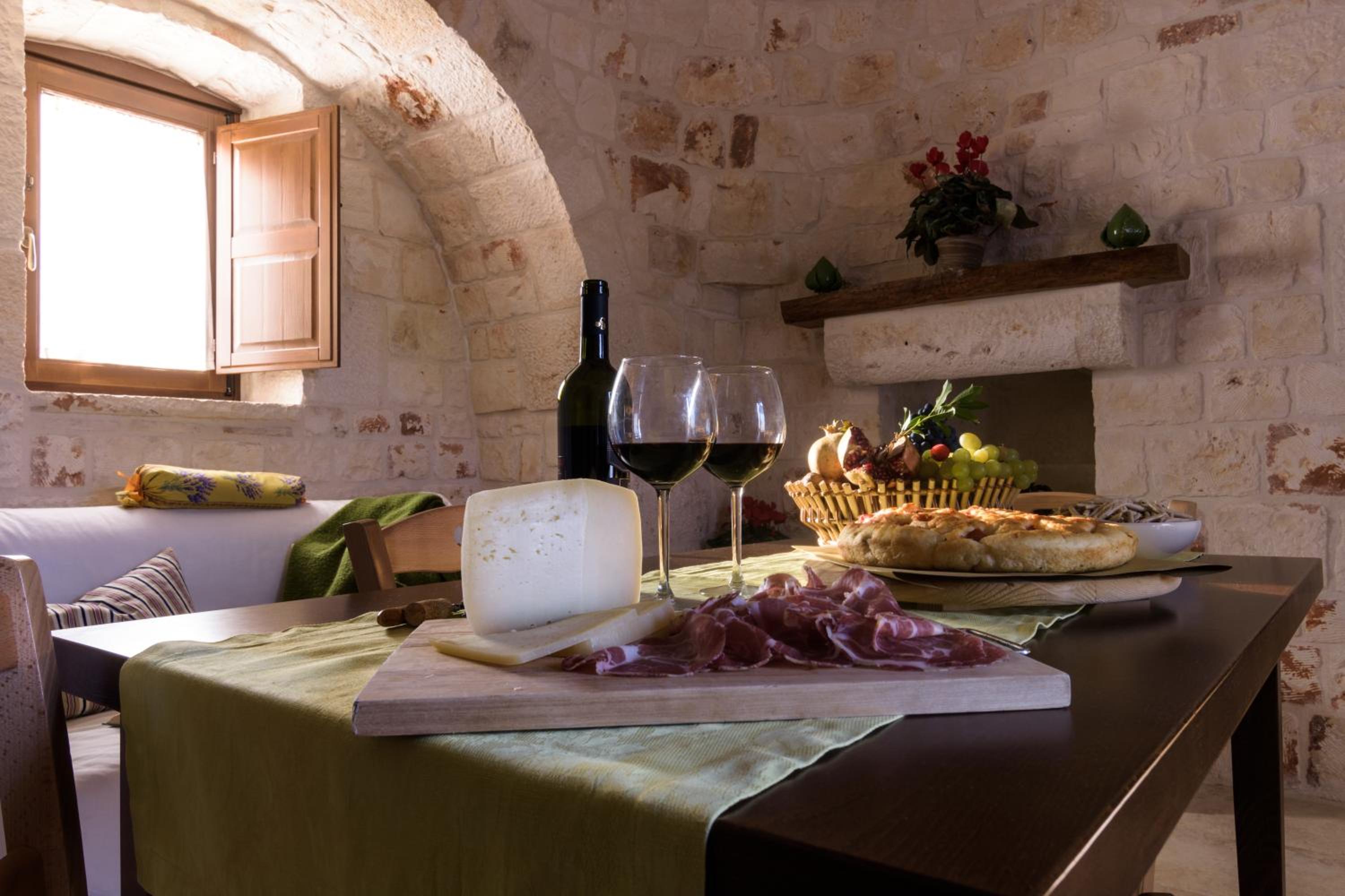 Almapetra Trulli Resort