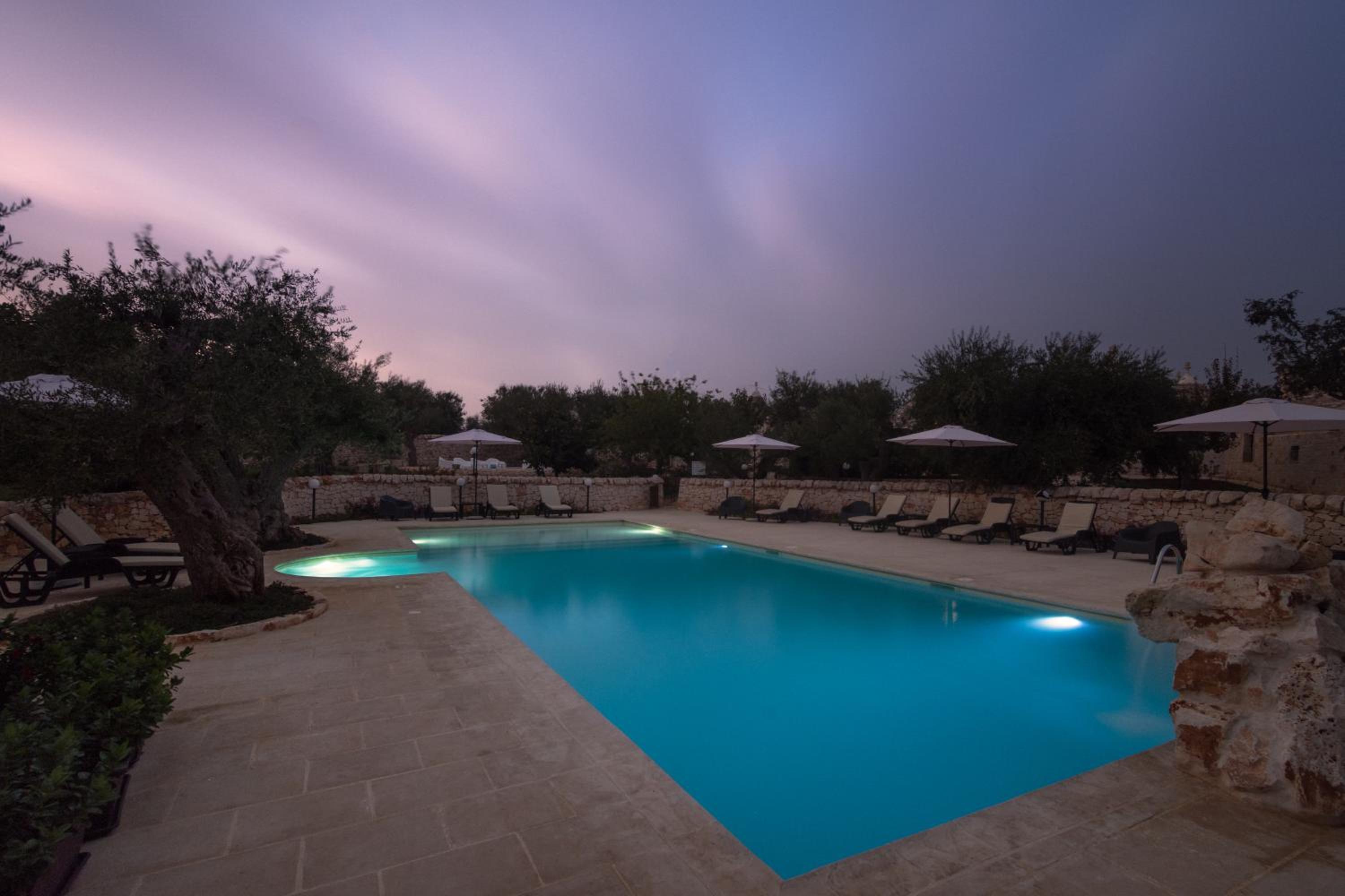 Almapetra Trulli Resort