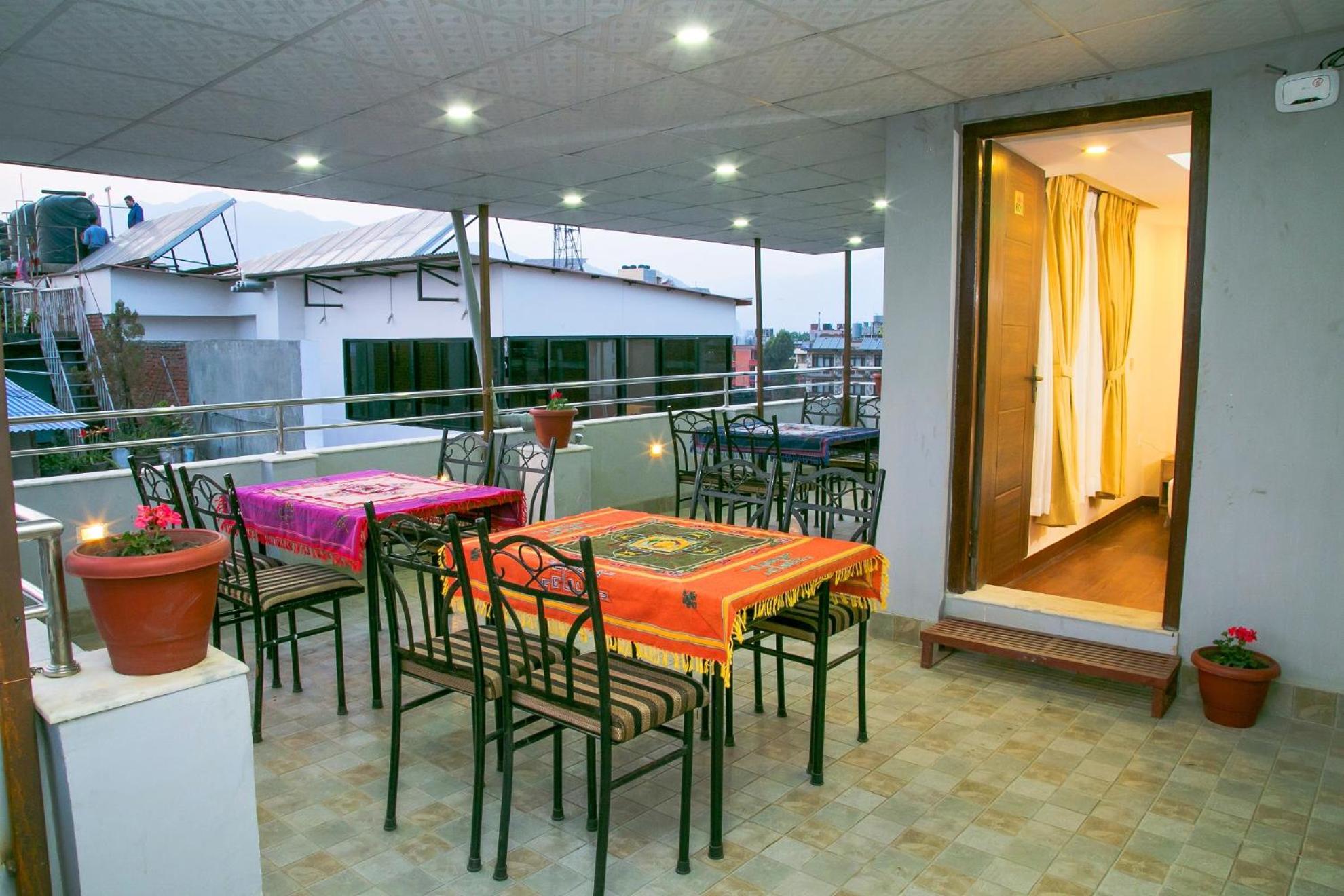 Sakura Boutique Hotel
