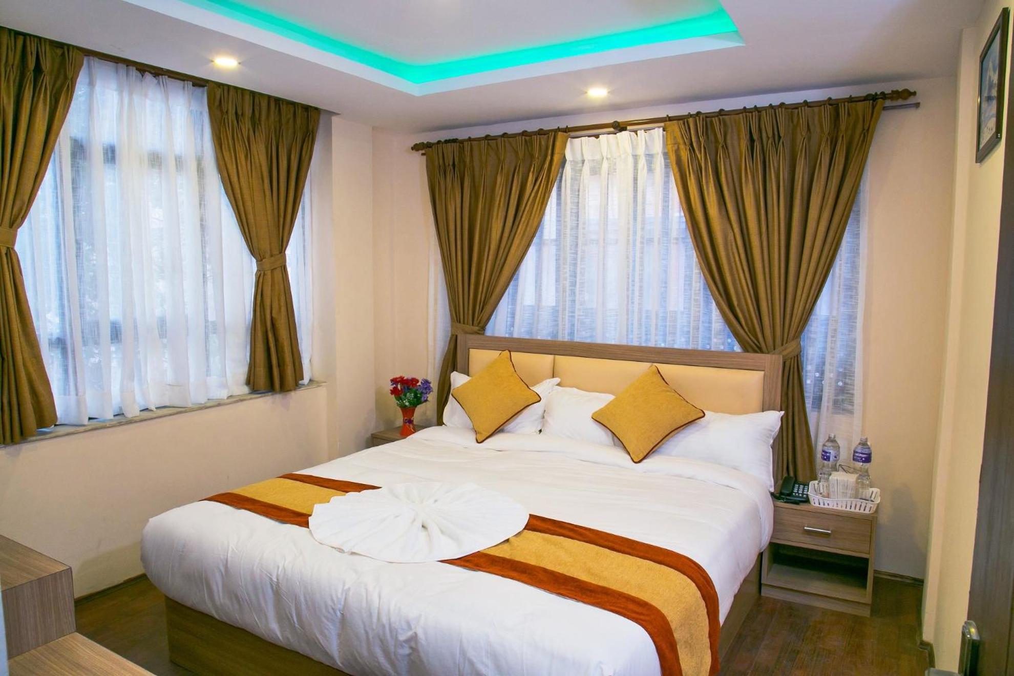 Sakura Boutique Hotel