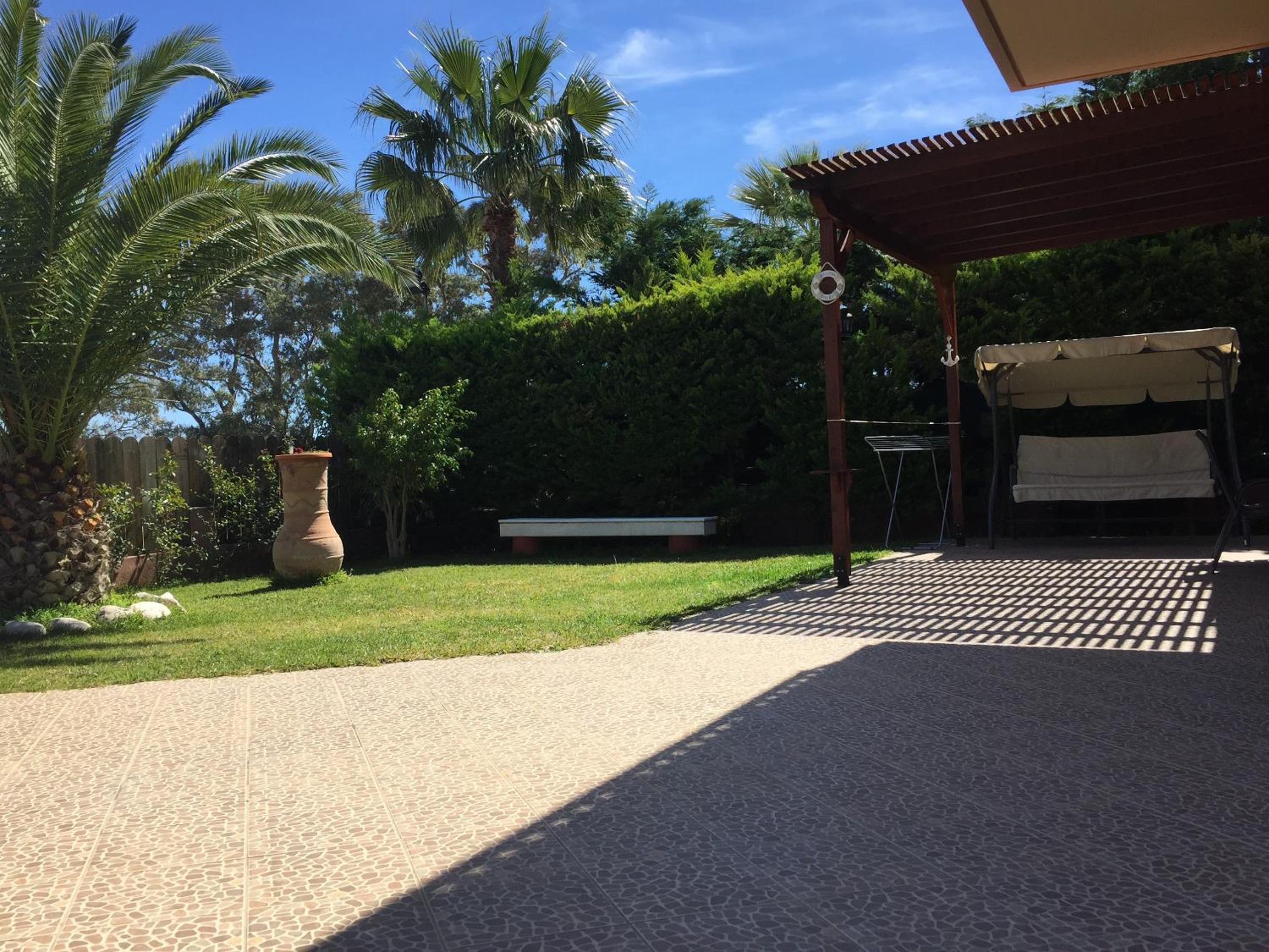 Photo 6