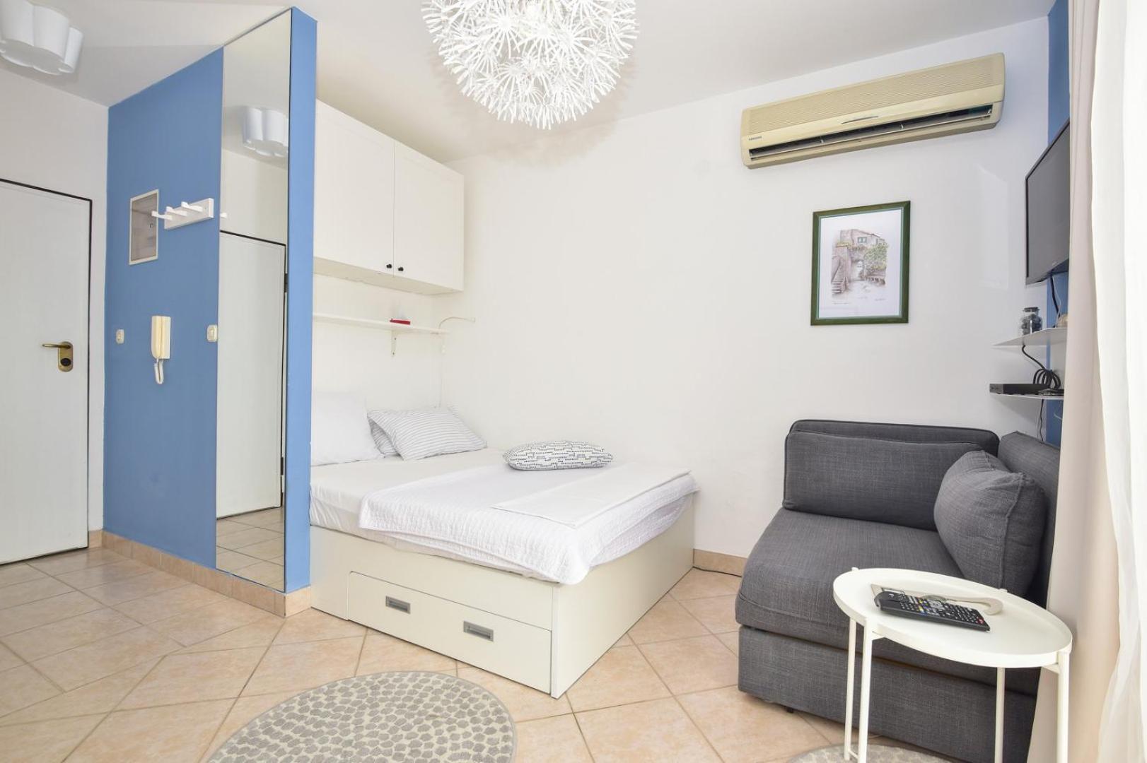 Apartment Mirna view 2