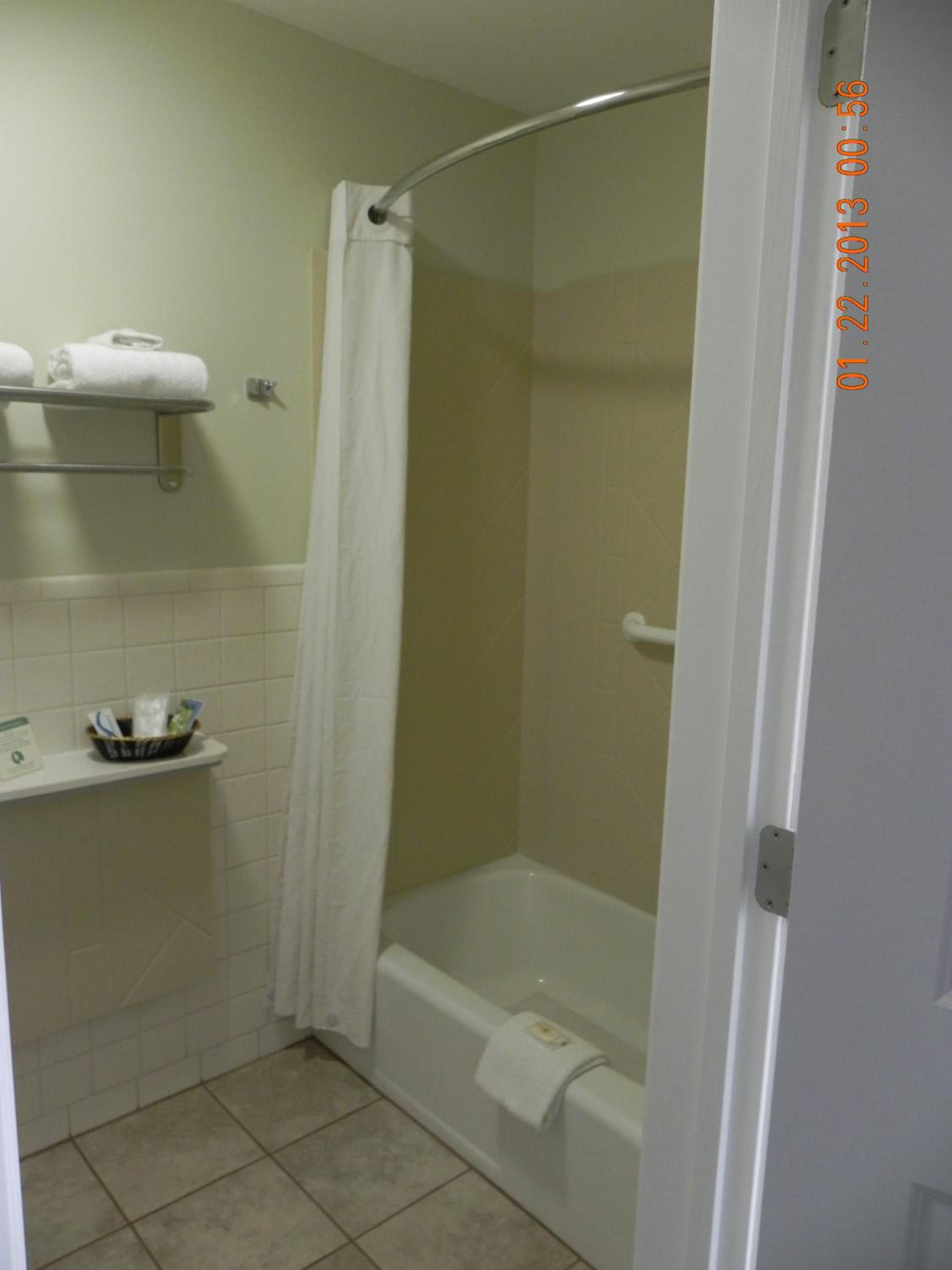 Relax Inn and Suites Kuttawa Eddyville