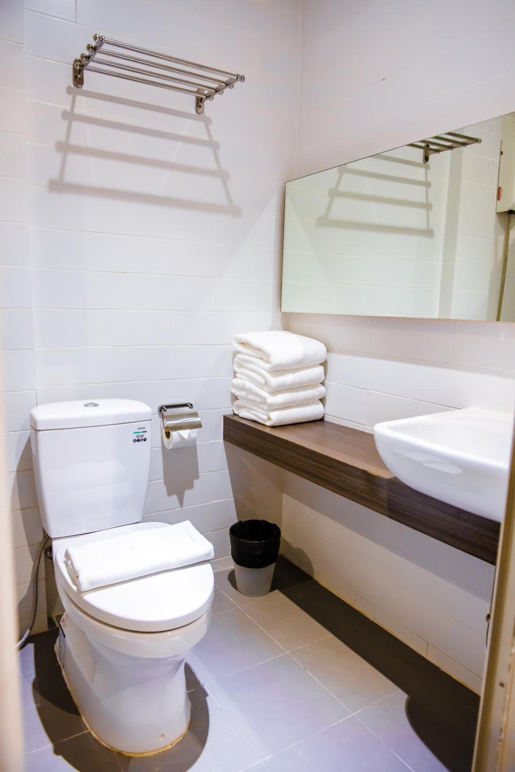 GN Luxury Hostel