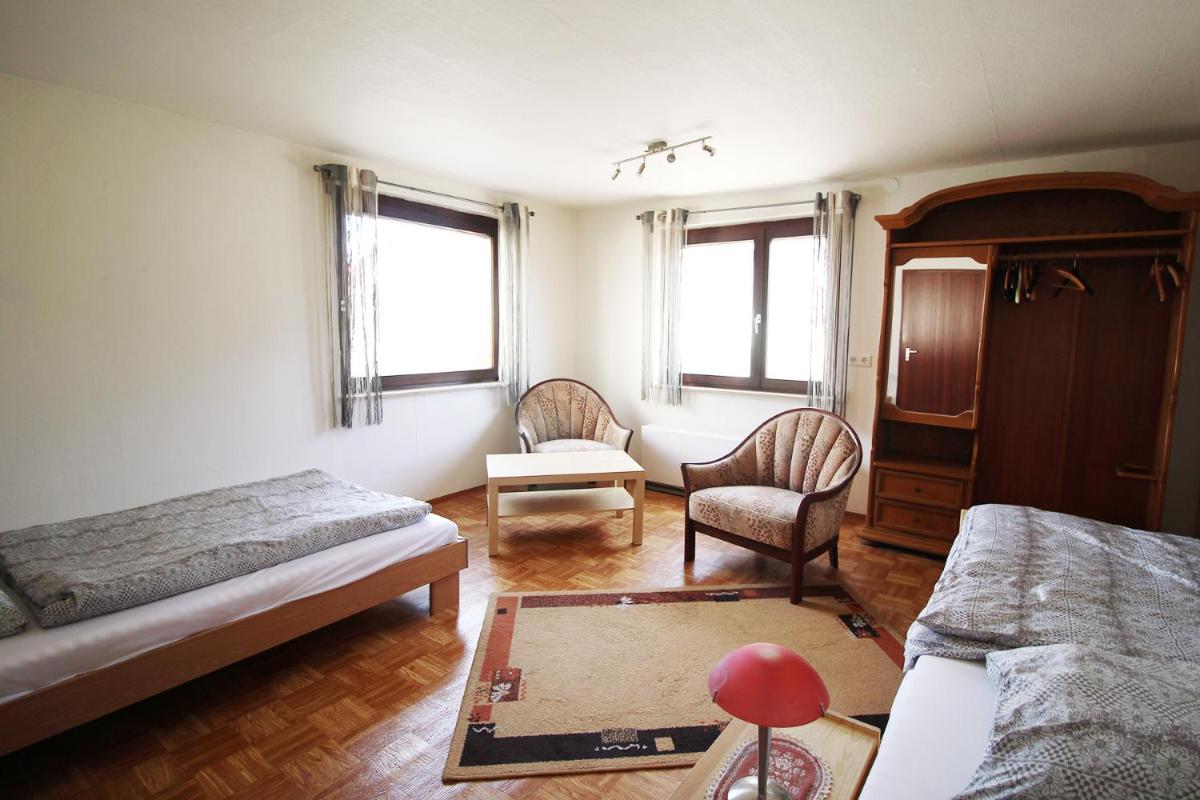 Worker Apartment Hohenstadt view 3