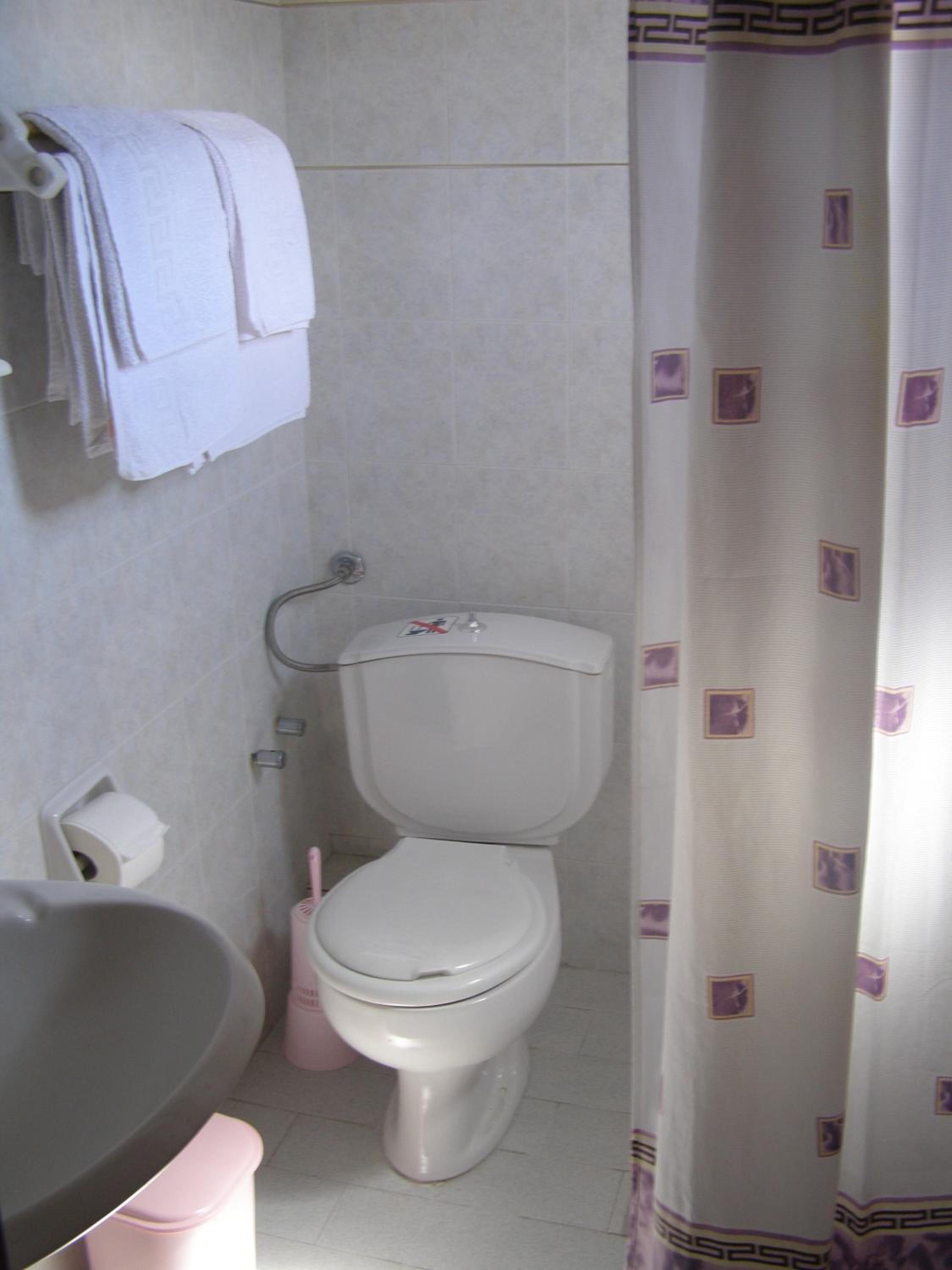 Anthemis Rooms