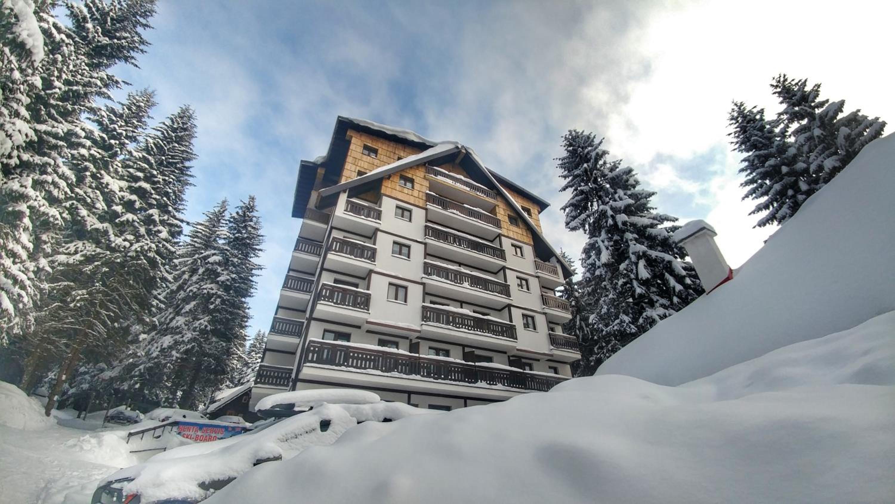 Apartments Zed Vila Zvoncica view 2