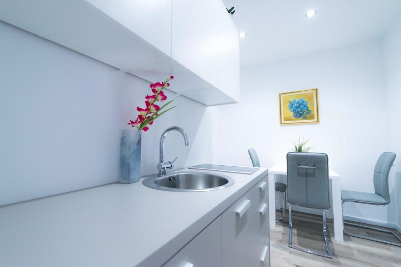 Apartma City & Free Parking view 4