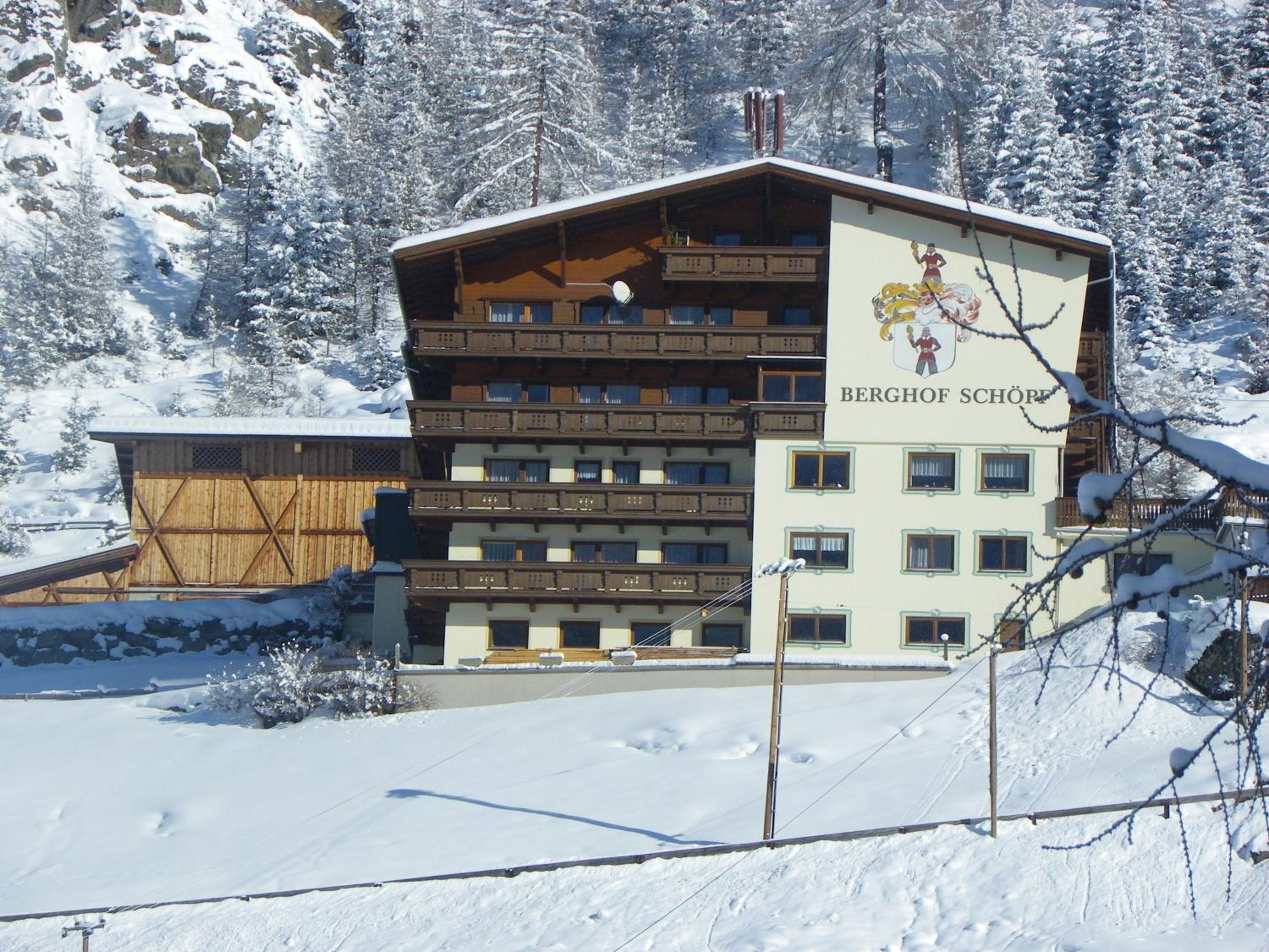Gästehaus Berghof Schöpf view 2