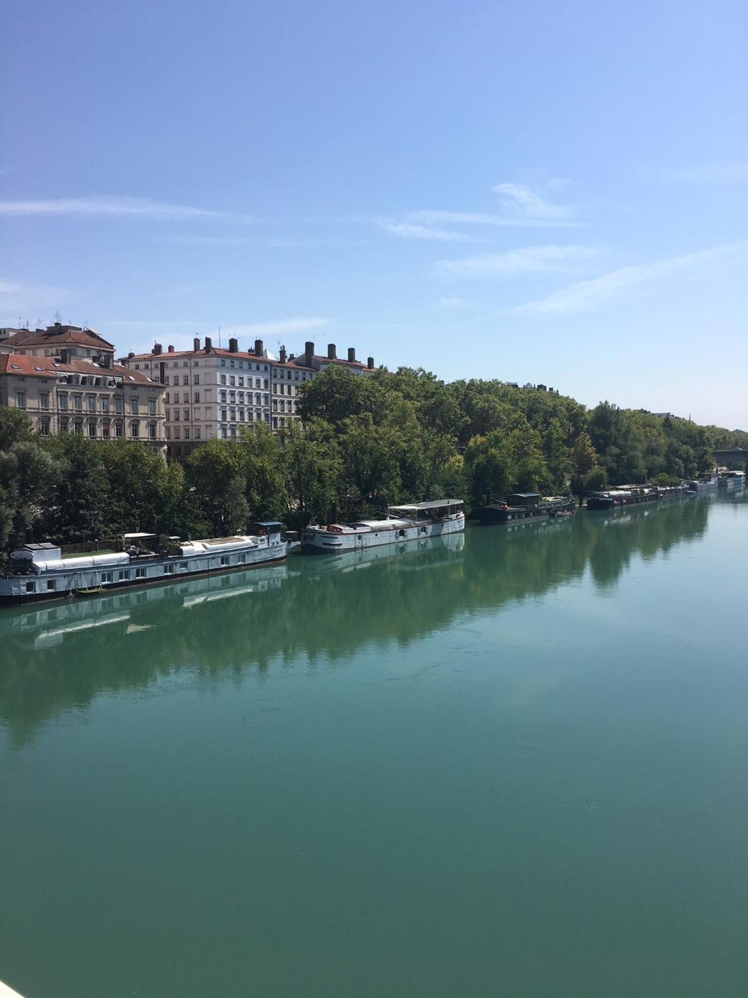 Quai-Royale view 5