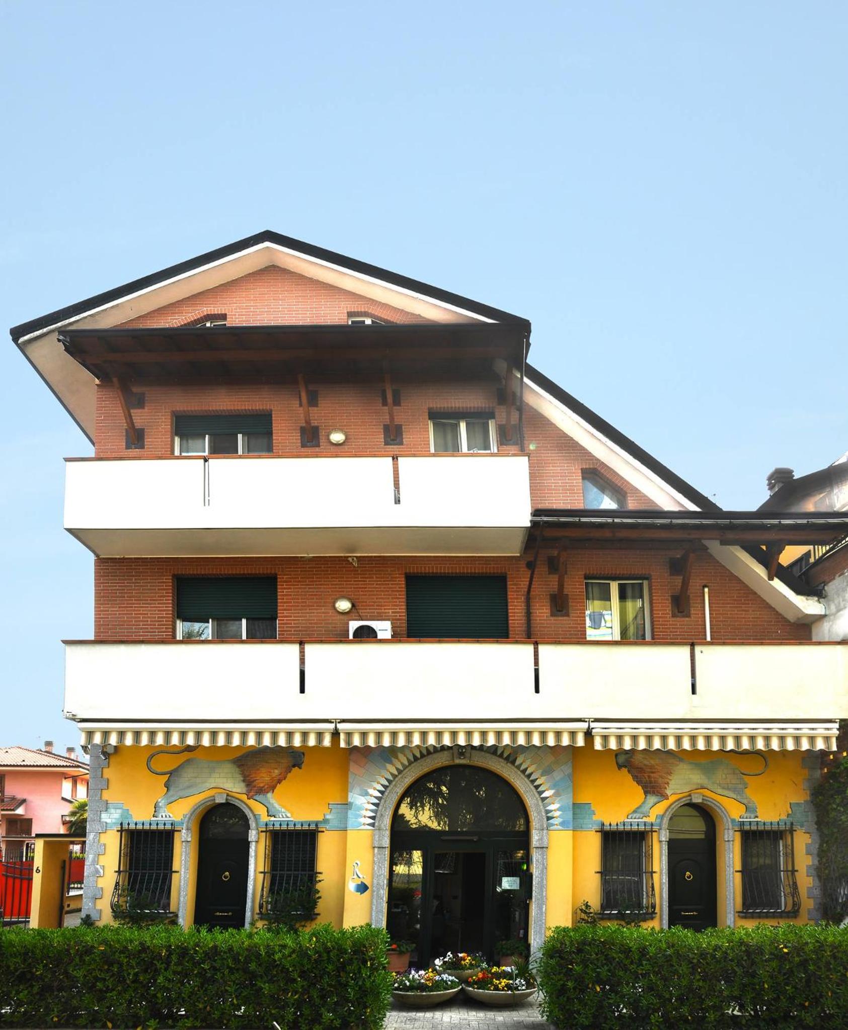 Borromeo Residenze Service s.a.s view 2