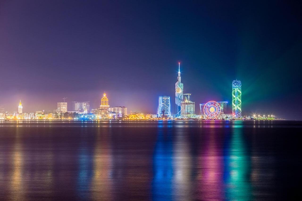 Orbi Sea Towers Block G view 2