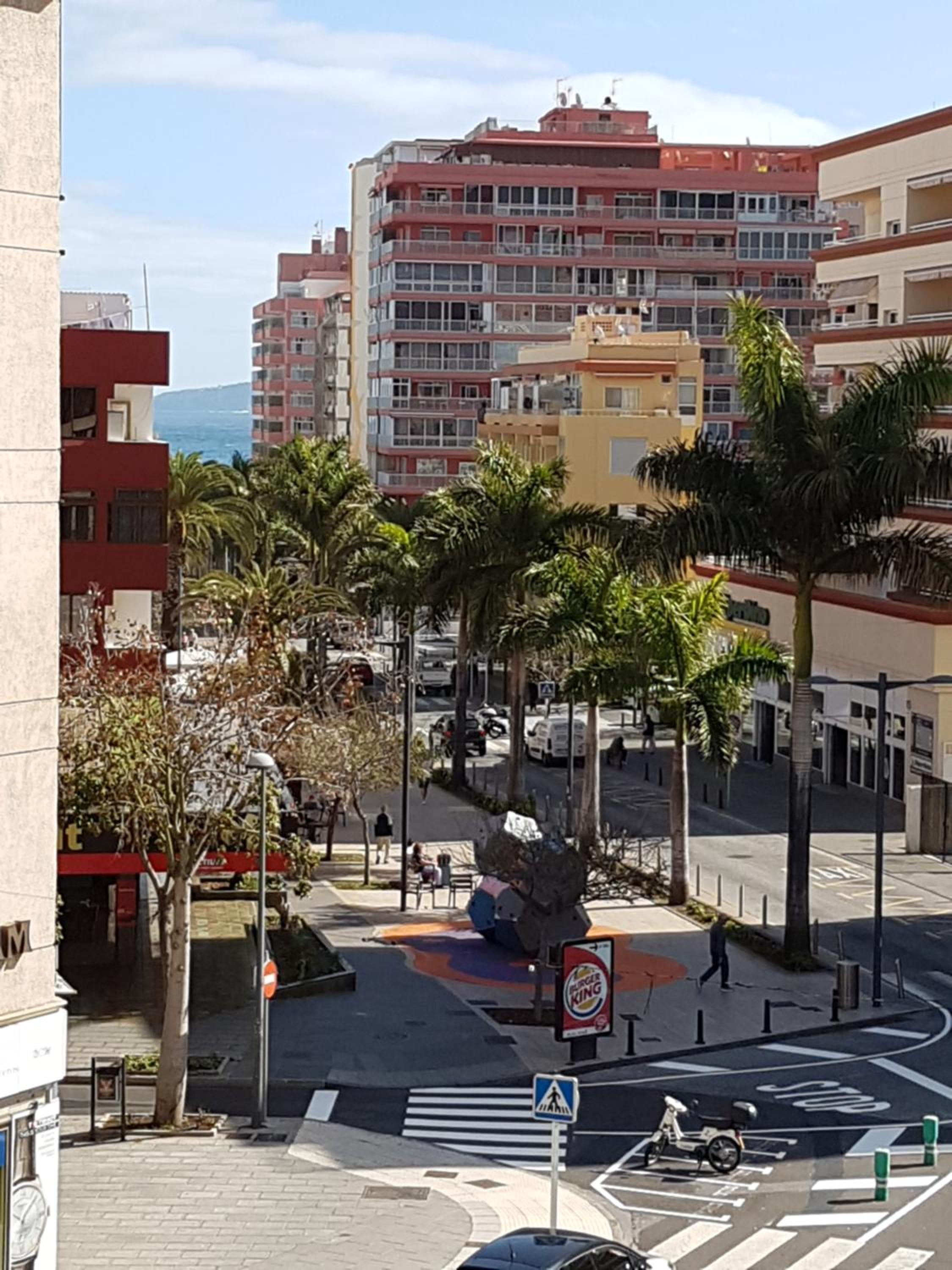 Céntrico Apartamento con Balcón cerca de la Playa view 3